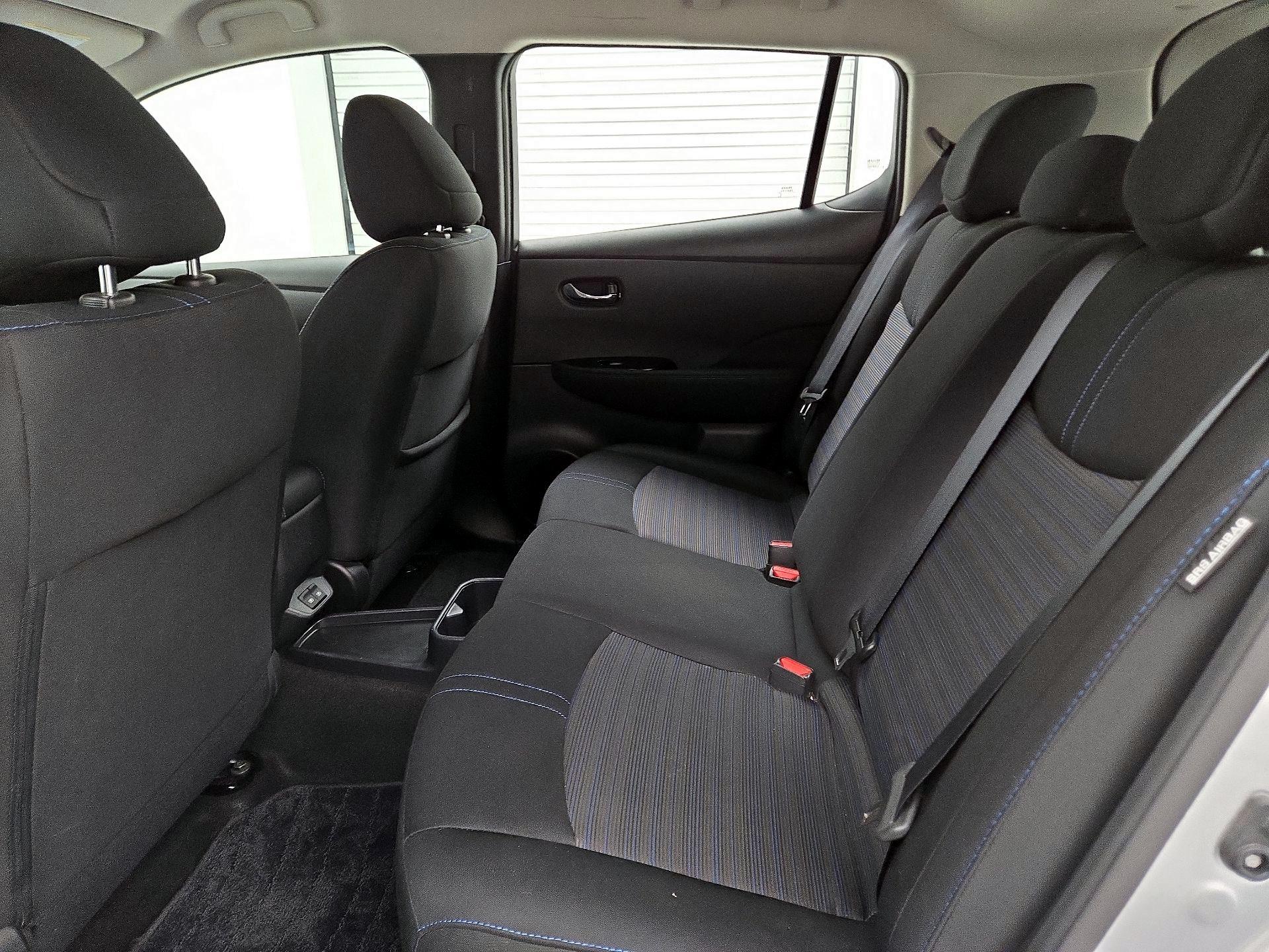 Thumbnail: 2023 Nissan Leaf - 20