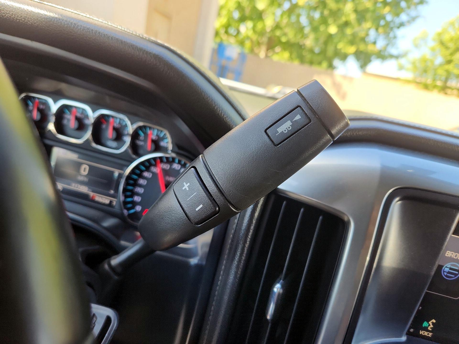Thumbnail: 2015 Chevrolet Silverado 3500 - 15