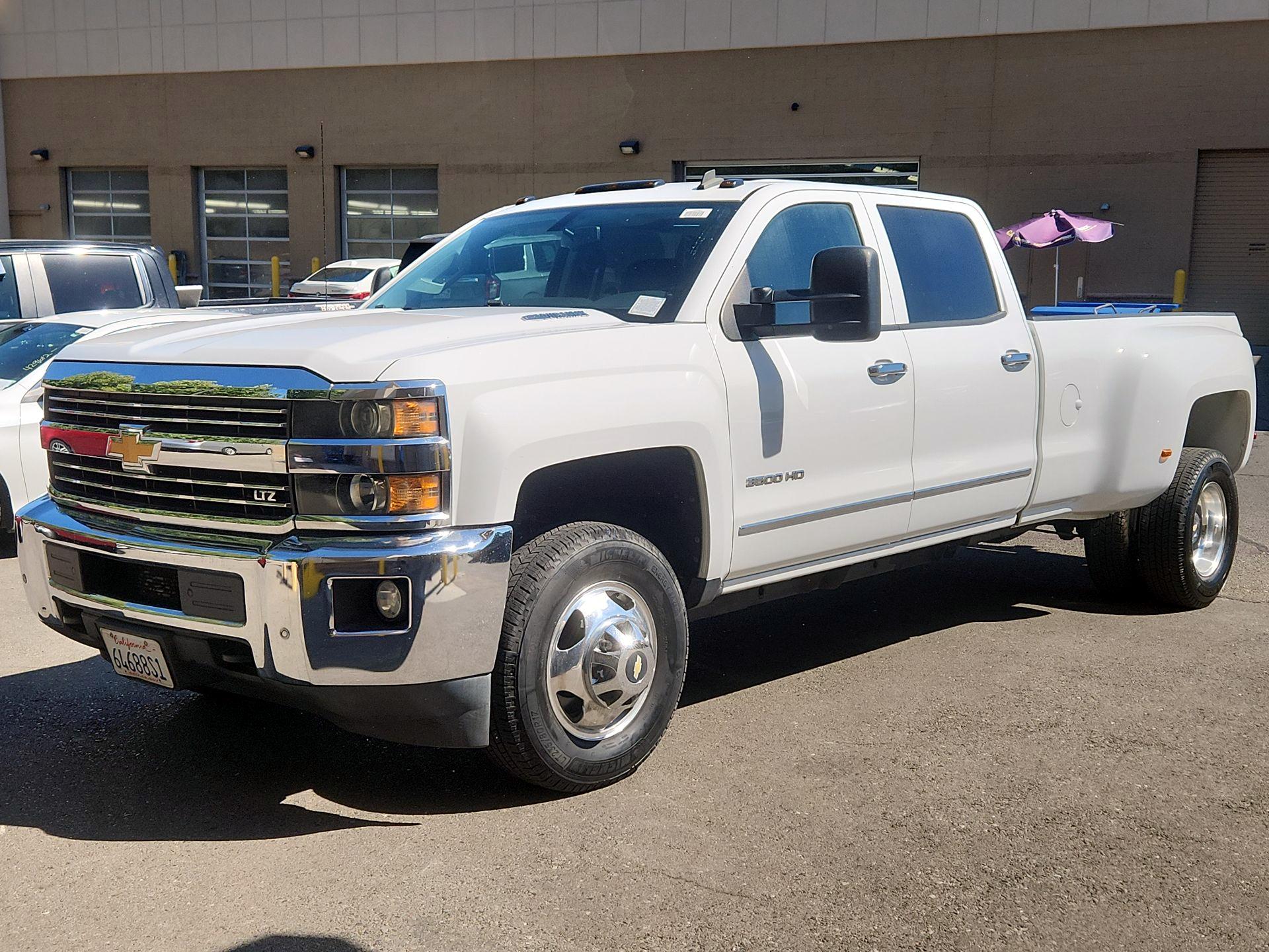 Thumbnail: 2015 Chevrolet Silverado 3500 - 3