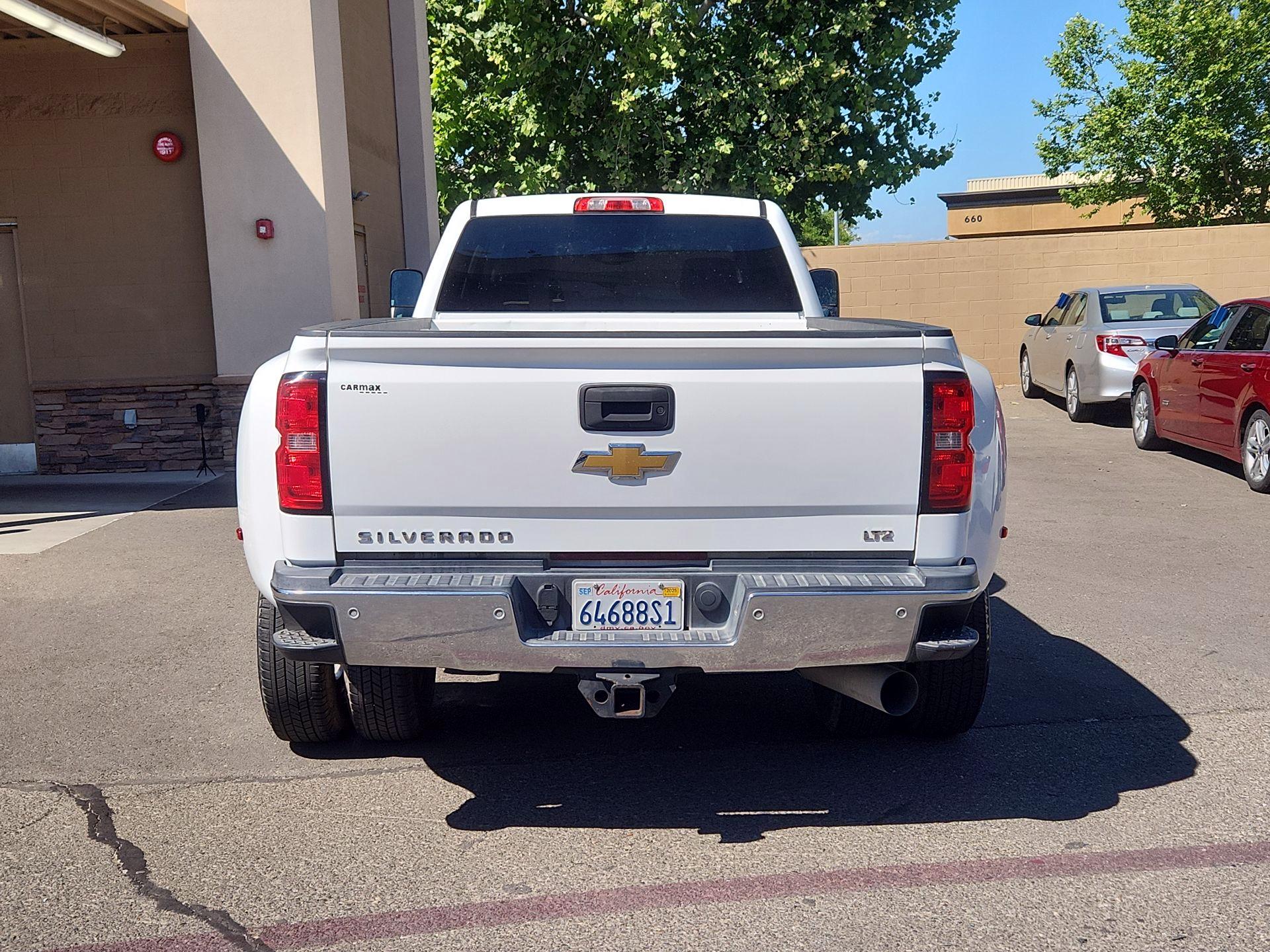 Thumbnail: 2015 Chevrolet Silverado 3500 - 6