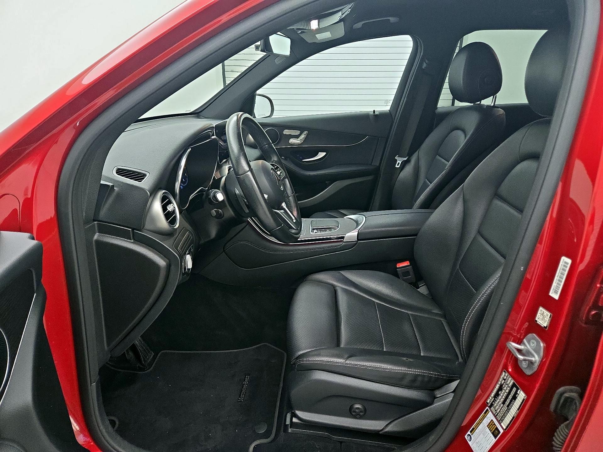 Thumbnail: 2020 Mercedes-Benz GLC - 11