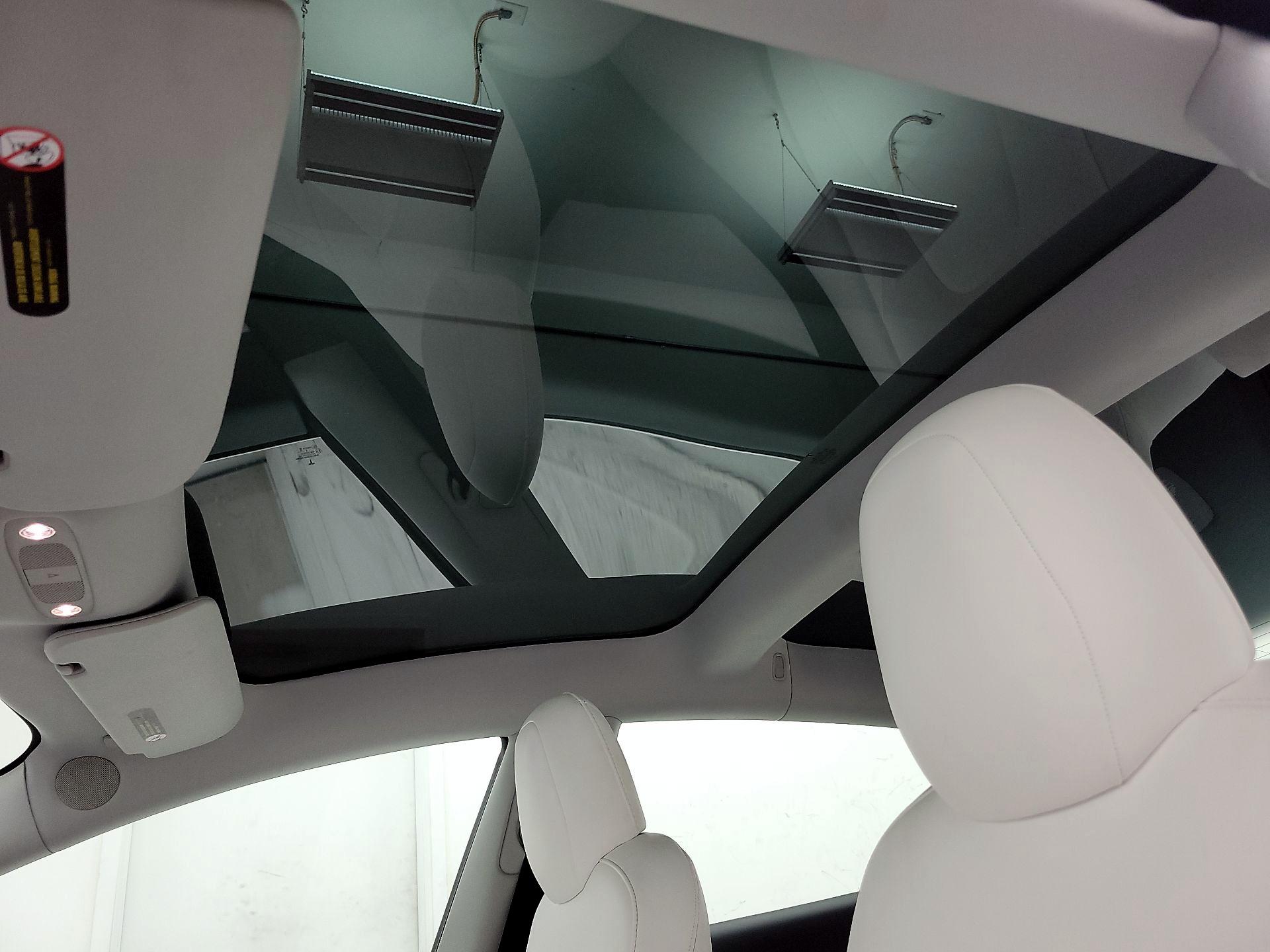 Thumbnail: 2020 Tesla Model 3 - 18