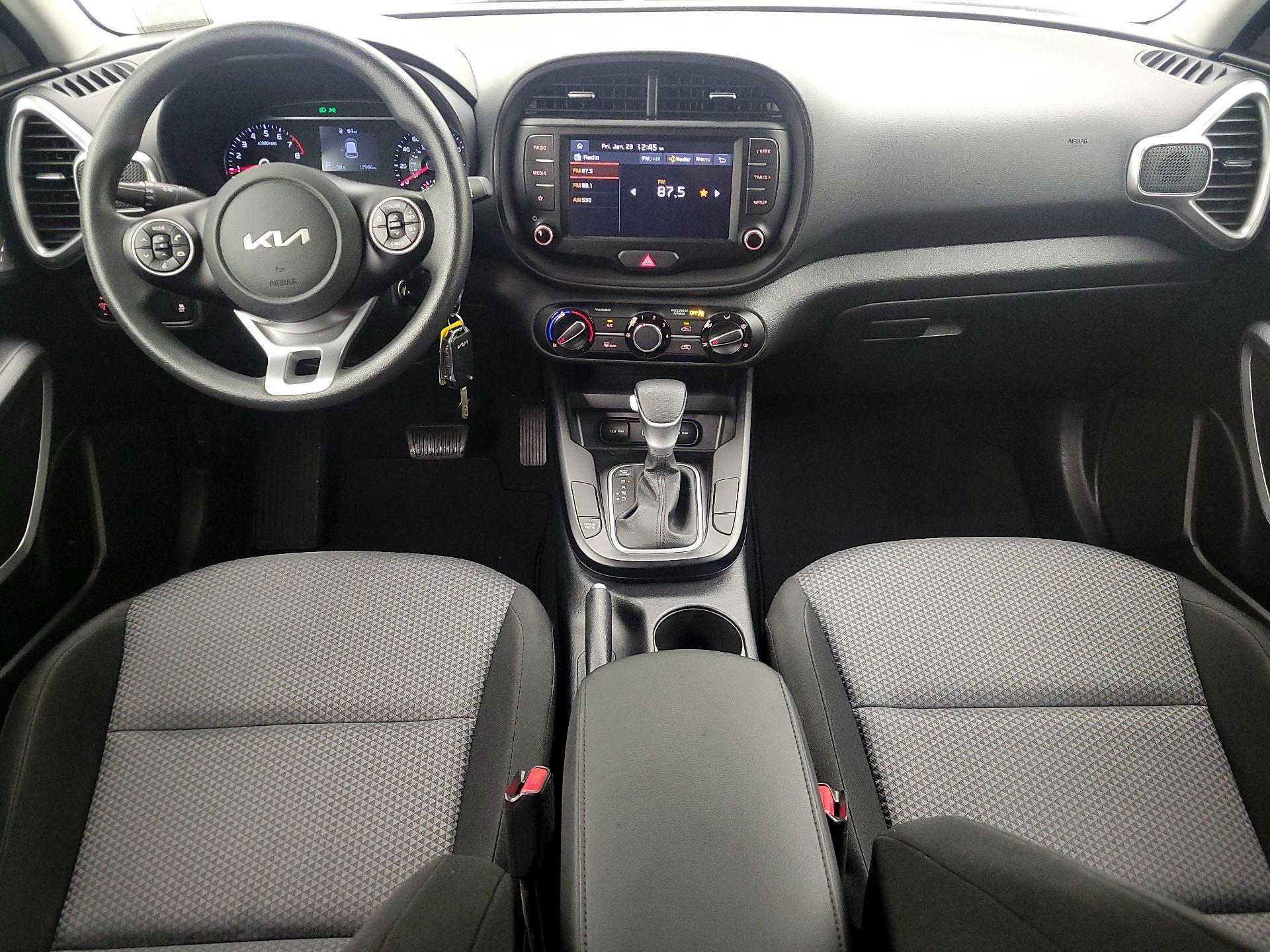 Thumbnail: 2022 Kia Soul - 9