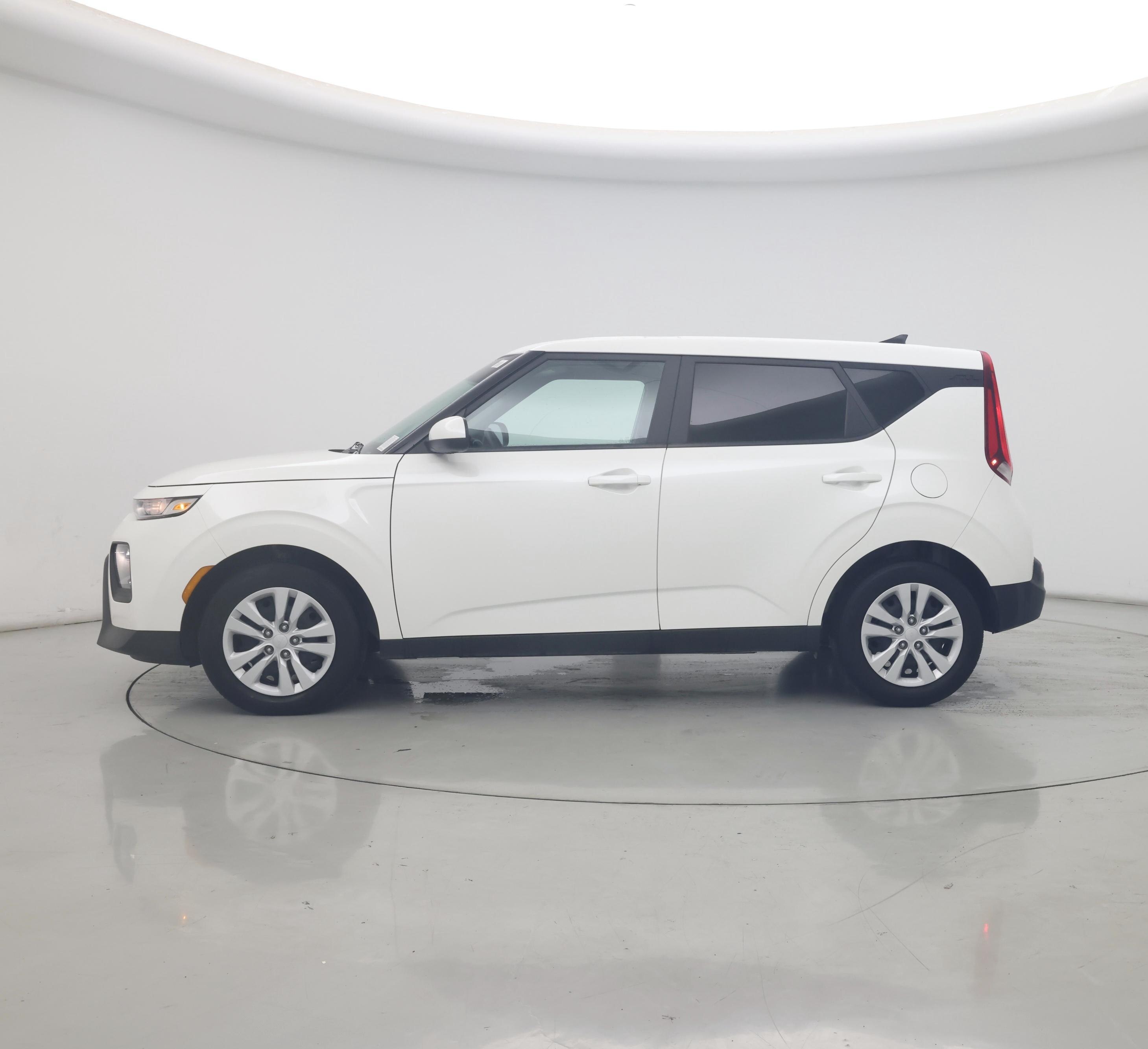 Thumbnail: 2022 Kia Soul - 3