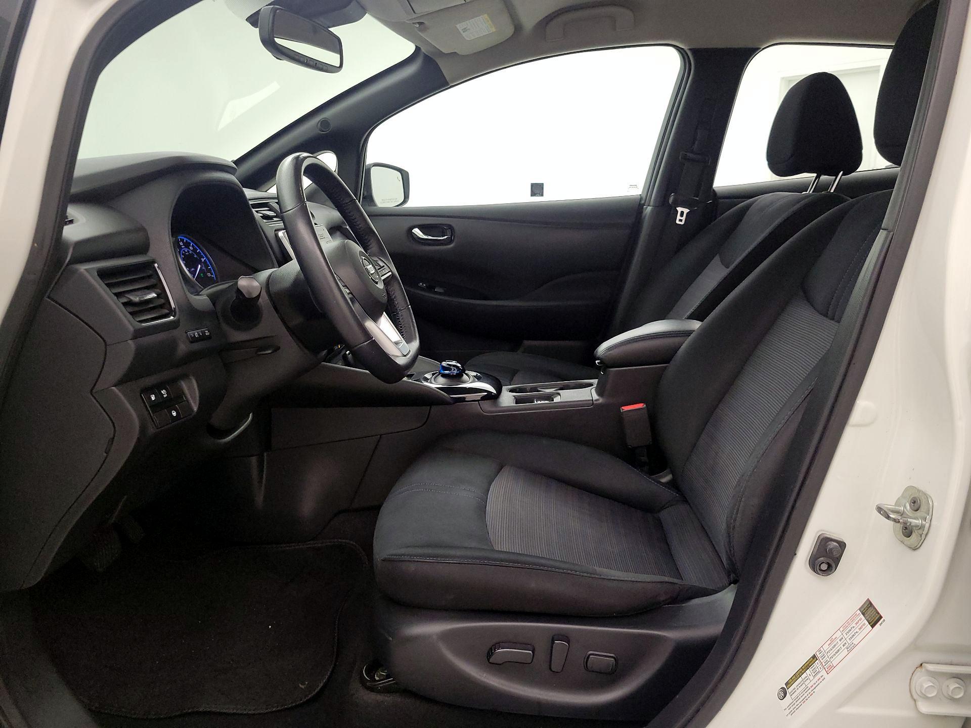 Thumbnail: 2019 Nissan Leaf - 11