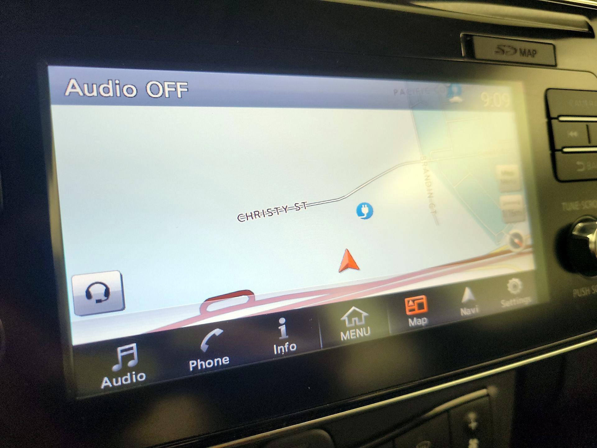 Thumbnail: 2019 Nissan Leaf - 14