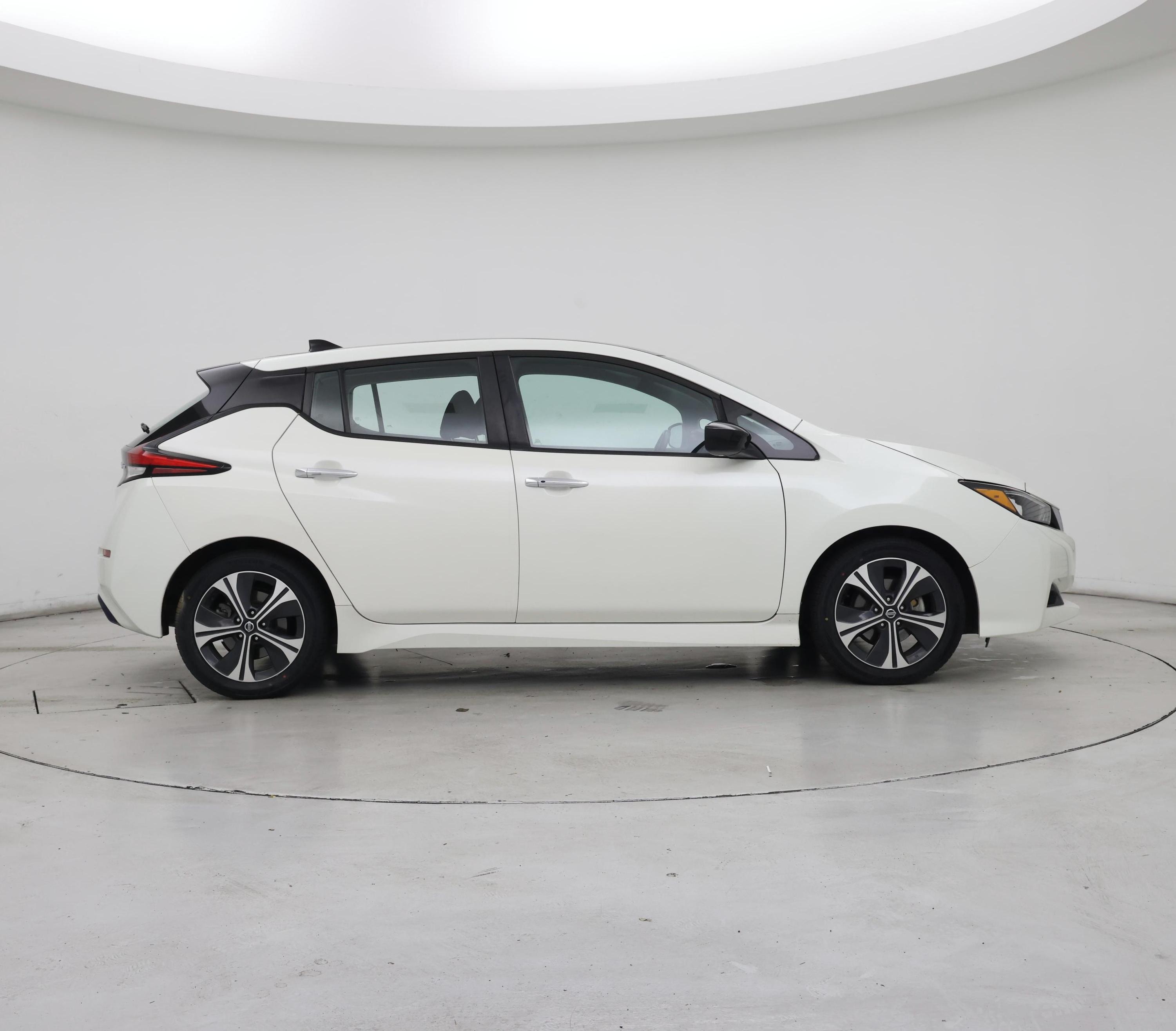 Thumbnail: 2019 Nissan Leaf - 7