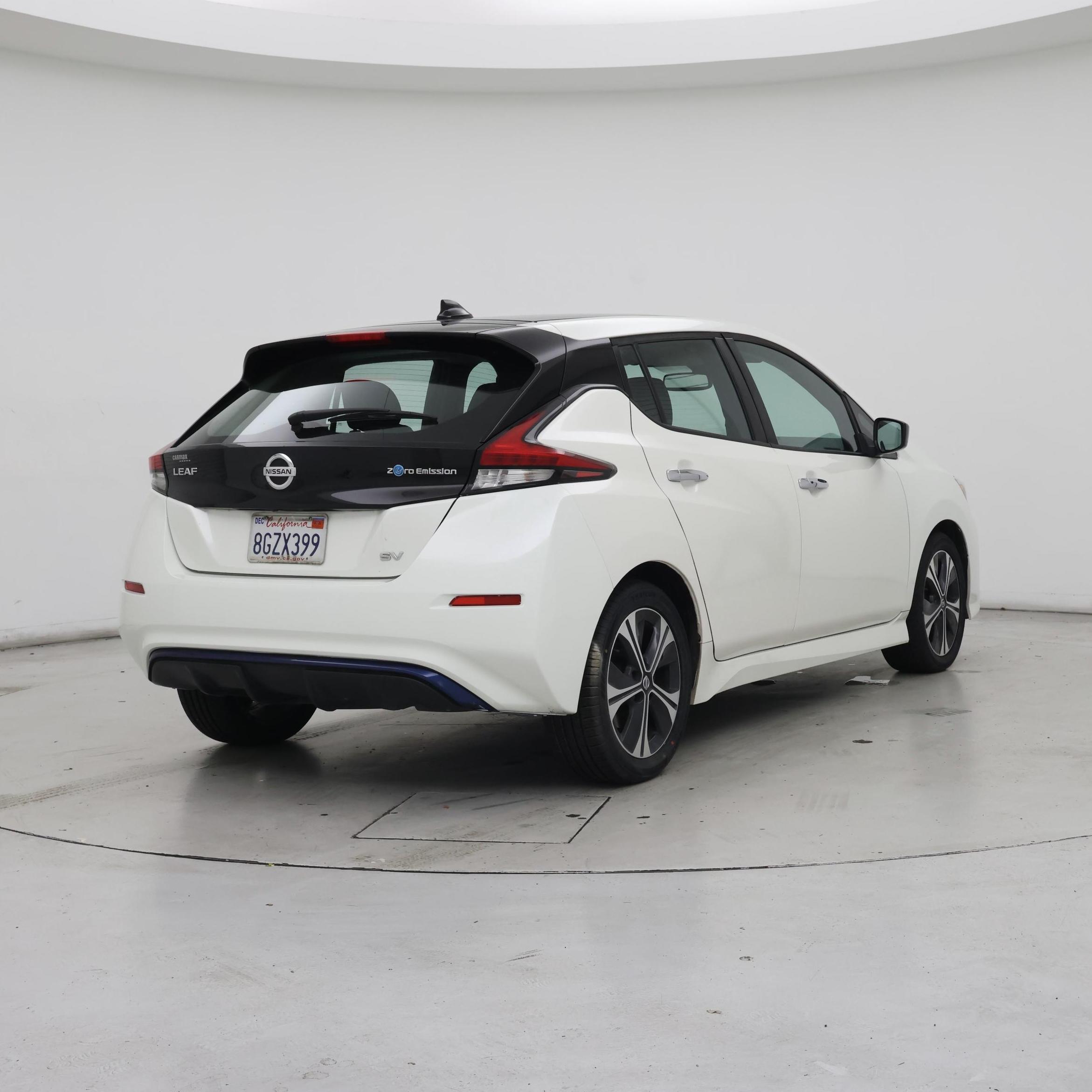 Thumbnail: 2019 Nissan Leaf - 8