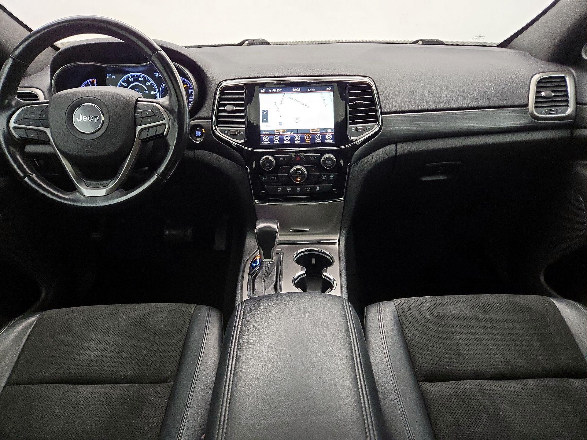 Thumbnail: 2020 Jeep Grand Cherokee - 9