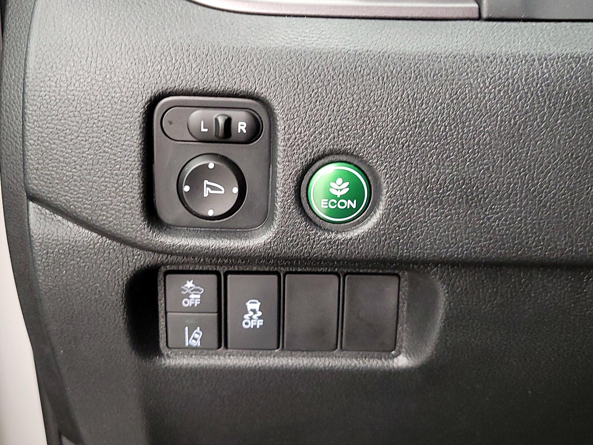 Thumbnail: 2021 Honda Pilot - 13