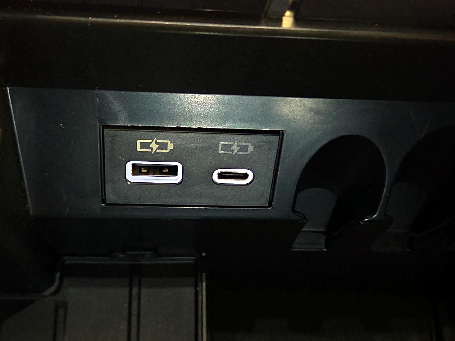 Thumbnail: 2025 Toyota Sequoia - 19