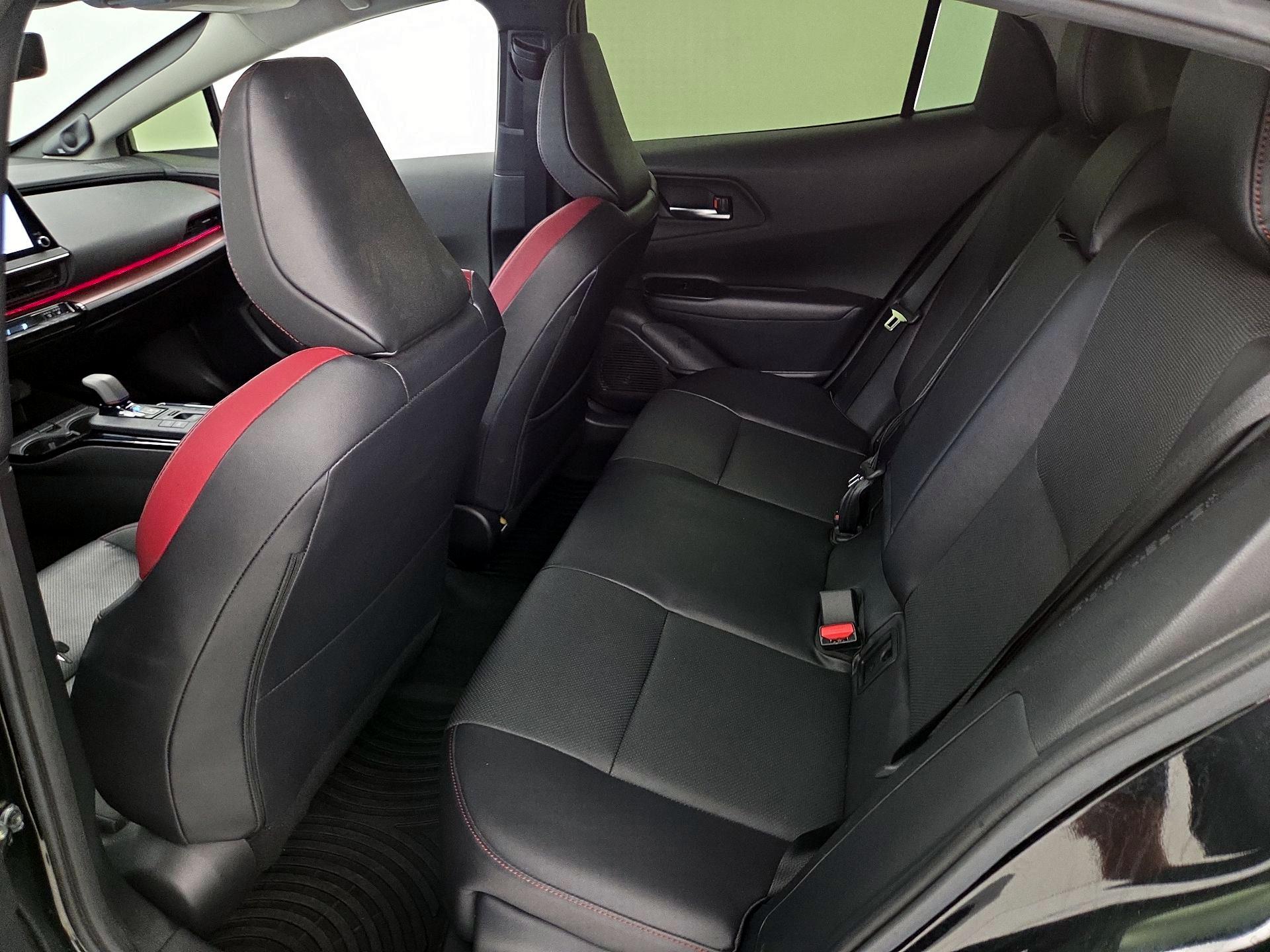 Thumbnail: 2024 Toyota Prius Prime - 20