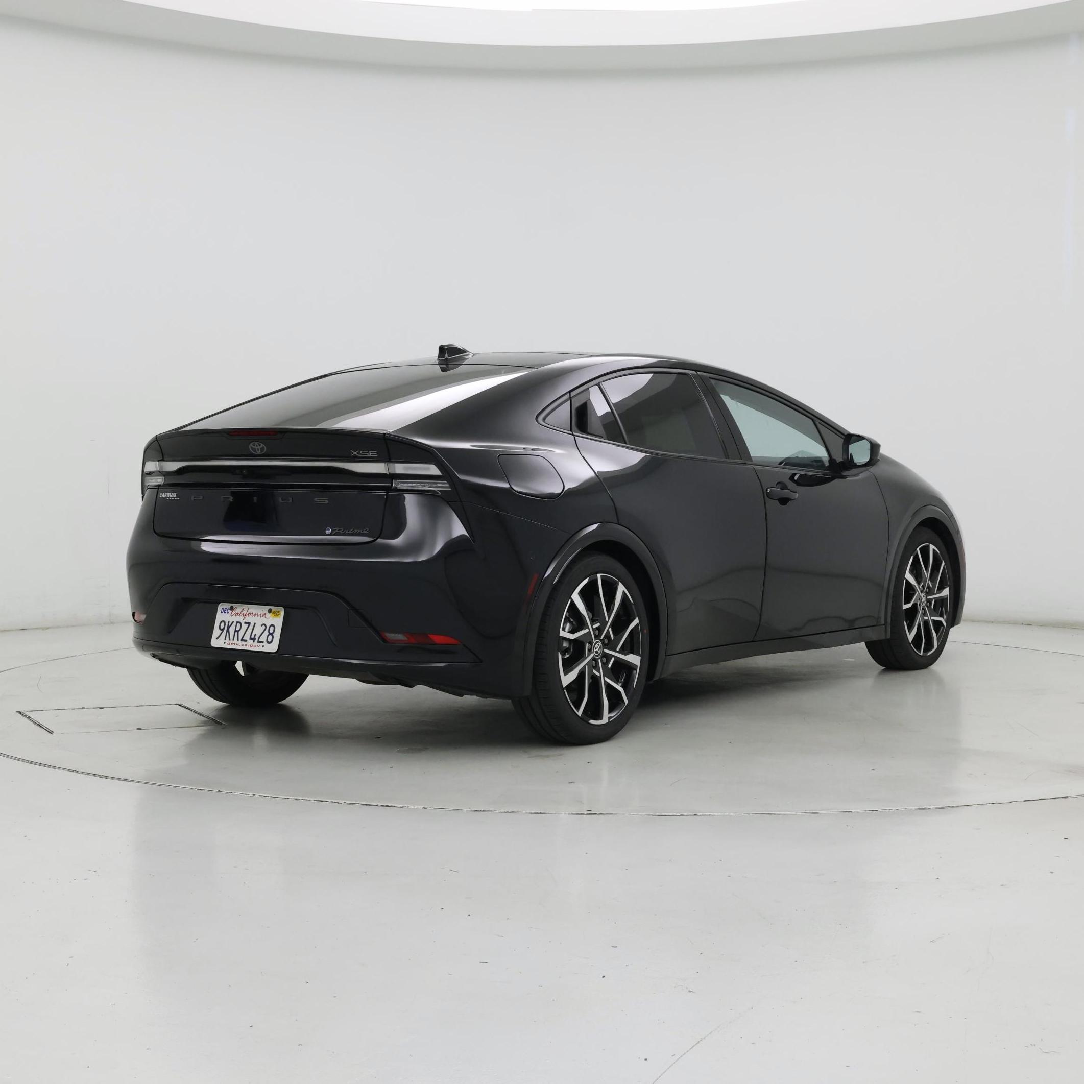 Thumbnail: 2024 Toyota Prius Prime - 8