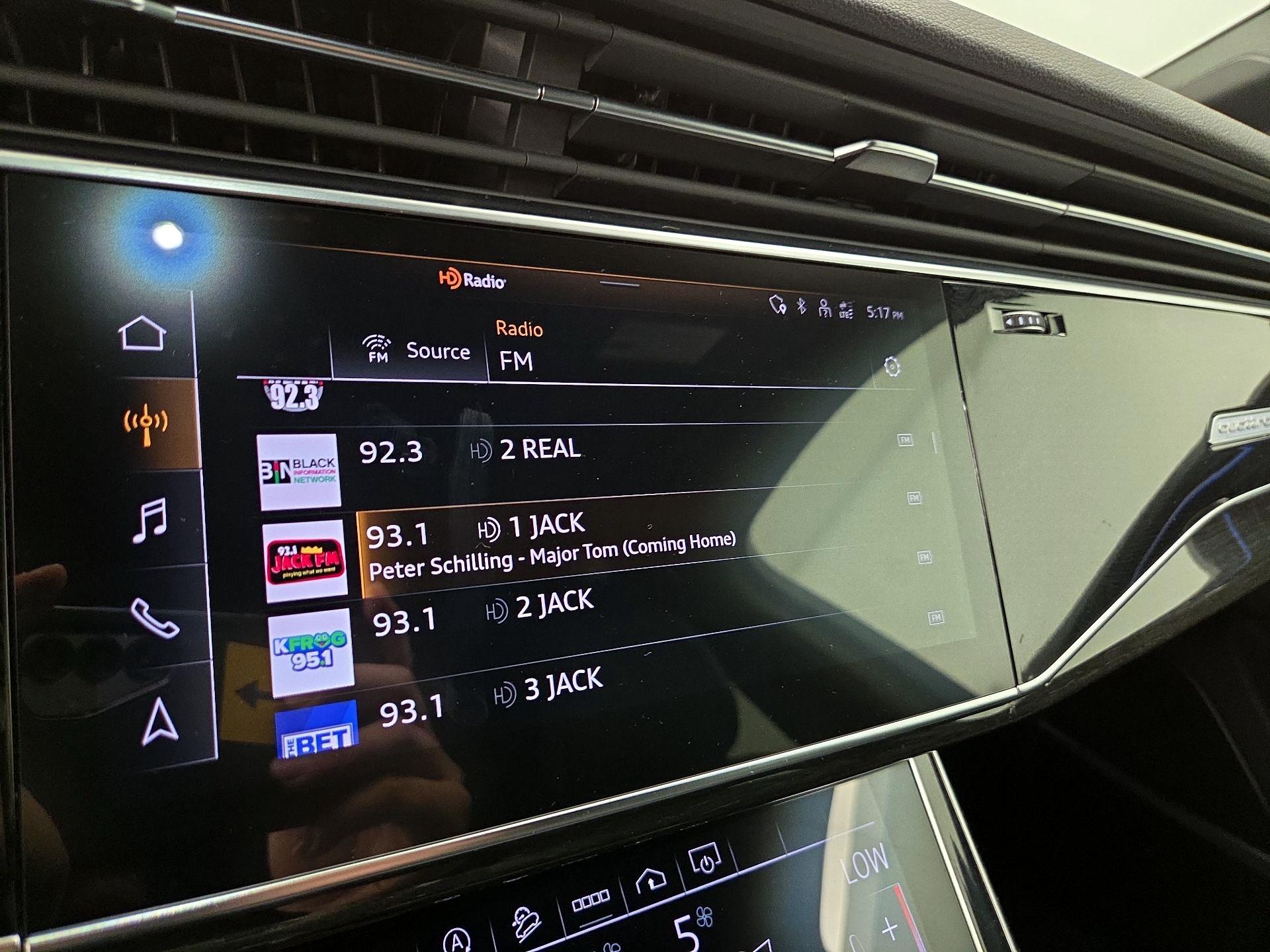 Thumbnail: 2024 Audi Q7 - 16