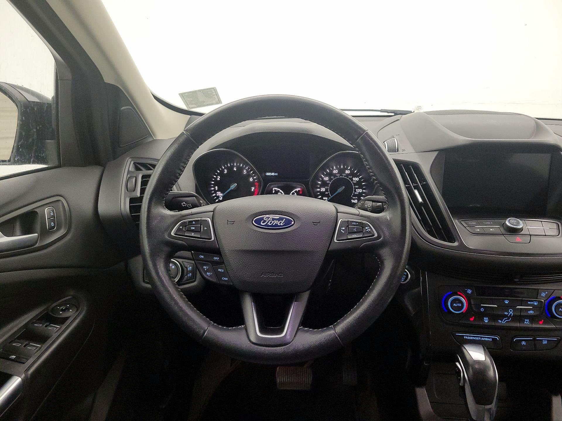 Thumbnail: 2019 Ford Escape - 10