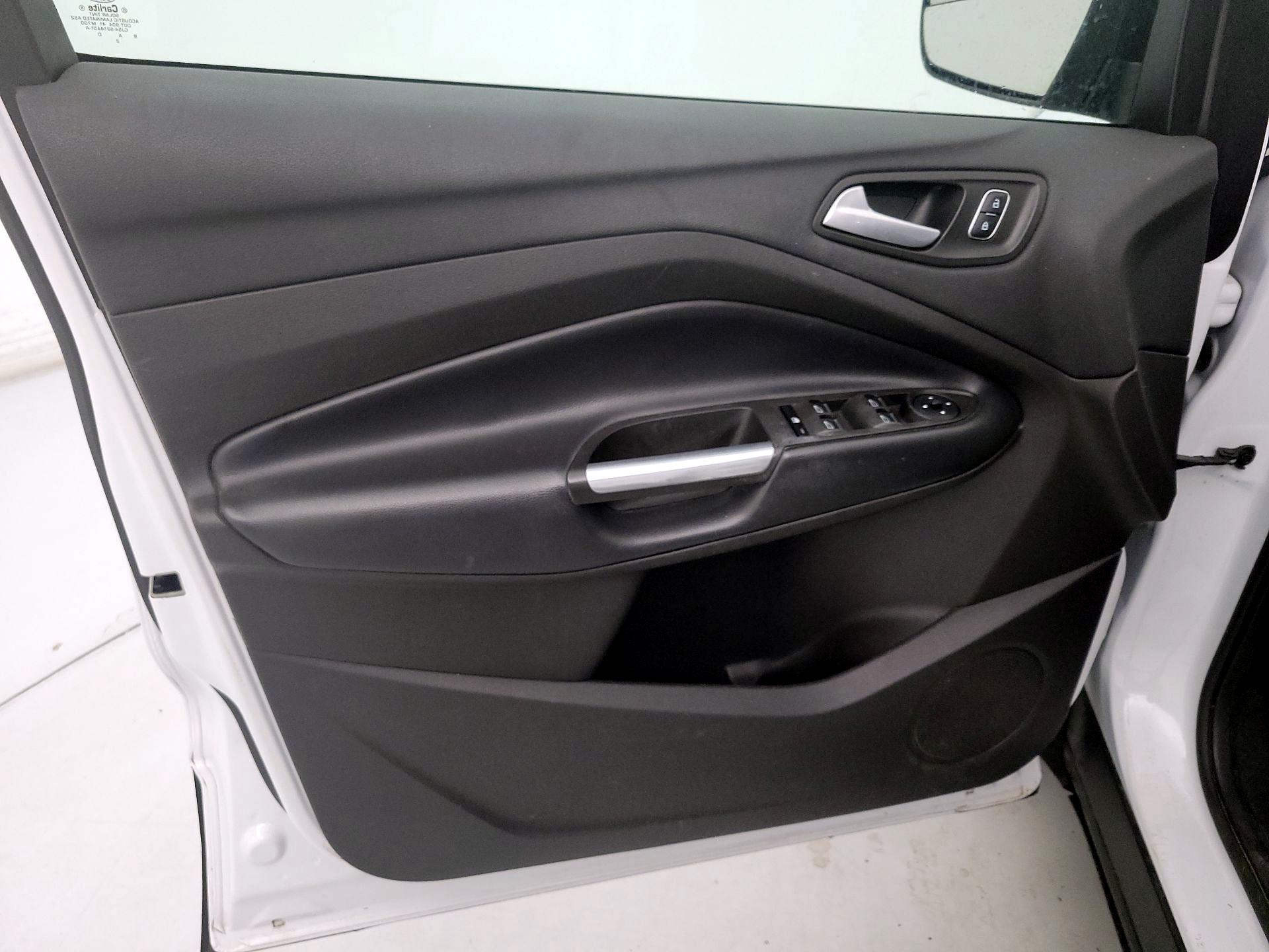 Thumbnail: 2019 Ford Escape - 12