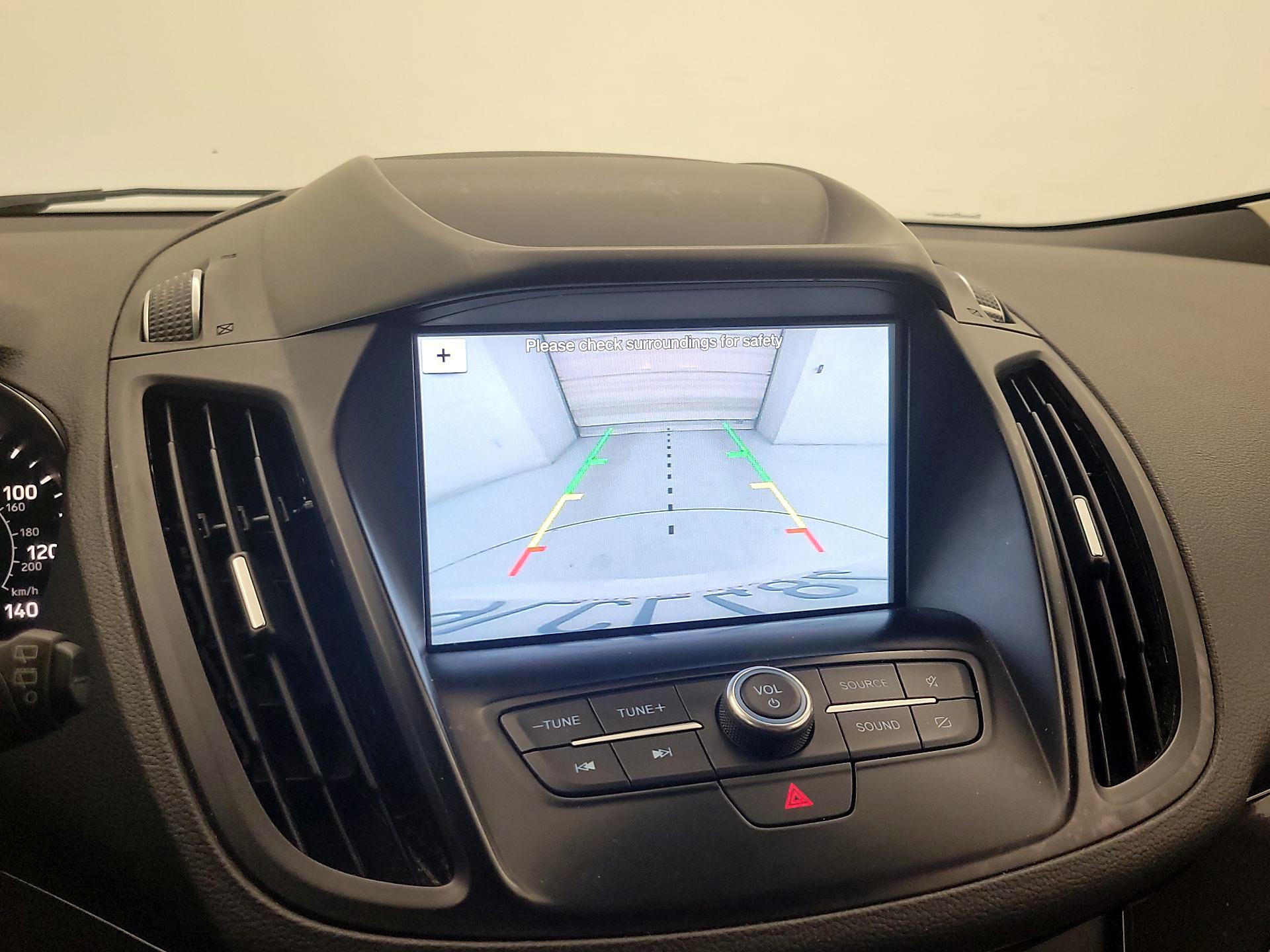 Thumbnail: 2019 Ford Escape - 14