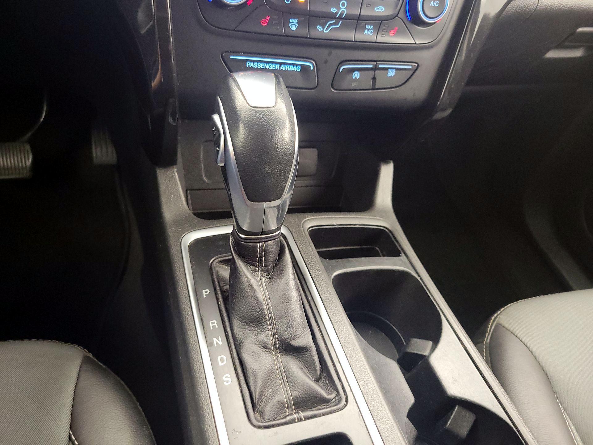 Thumbnail: 2019 Ford Escape - 17