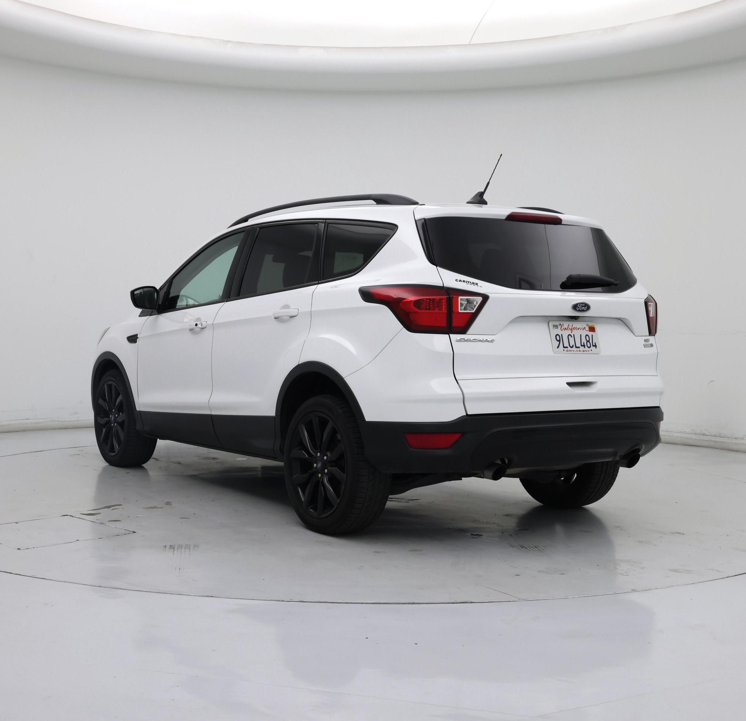 Thumbnail: 2019 Ford Escape - 2