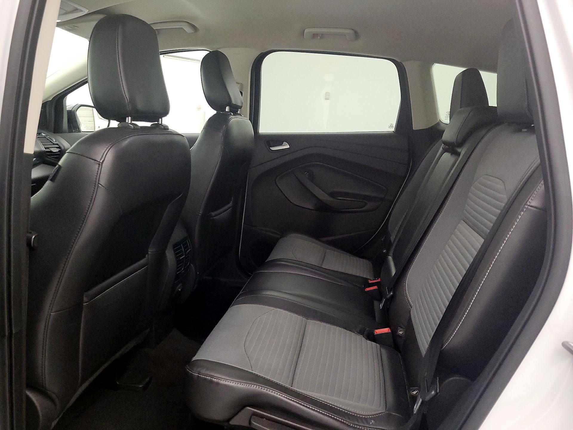 Thumbnail: 2019 Ford Escape - 19