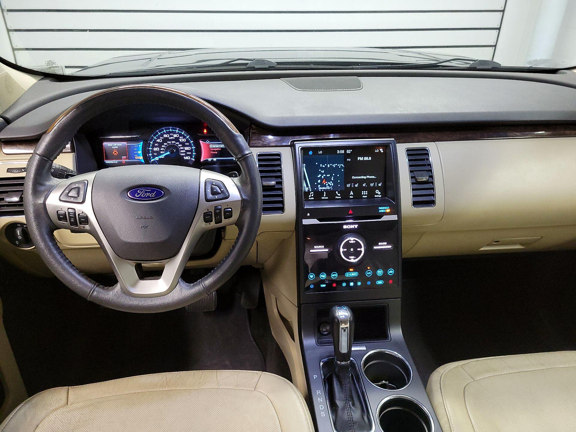 Thumbnail: 2016 Ford Flex - 9