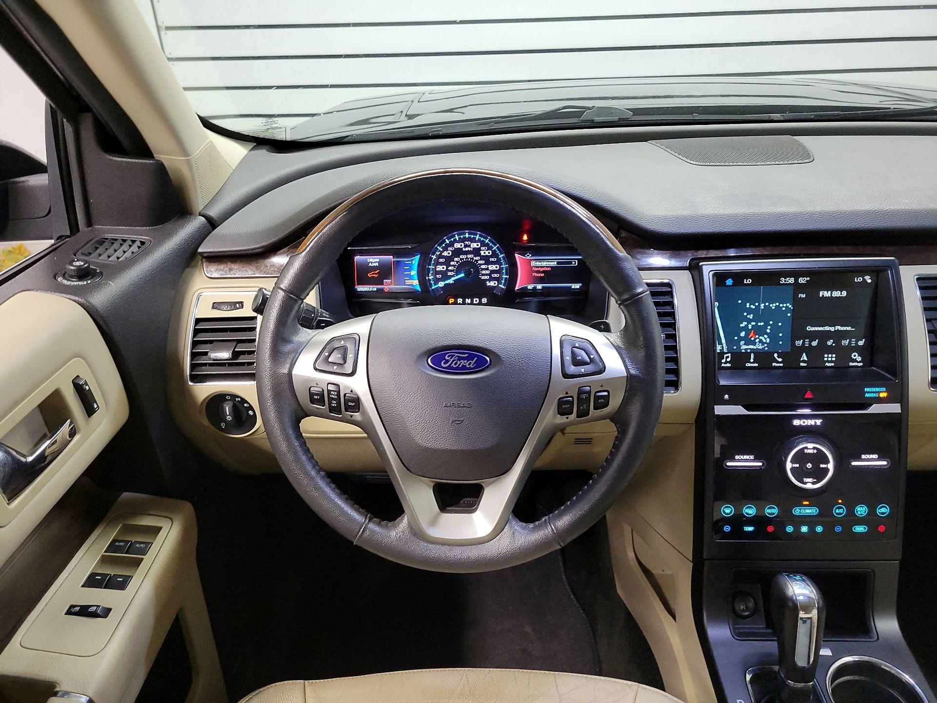 Thumbnail: 2016 Ford Flex - 10