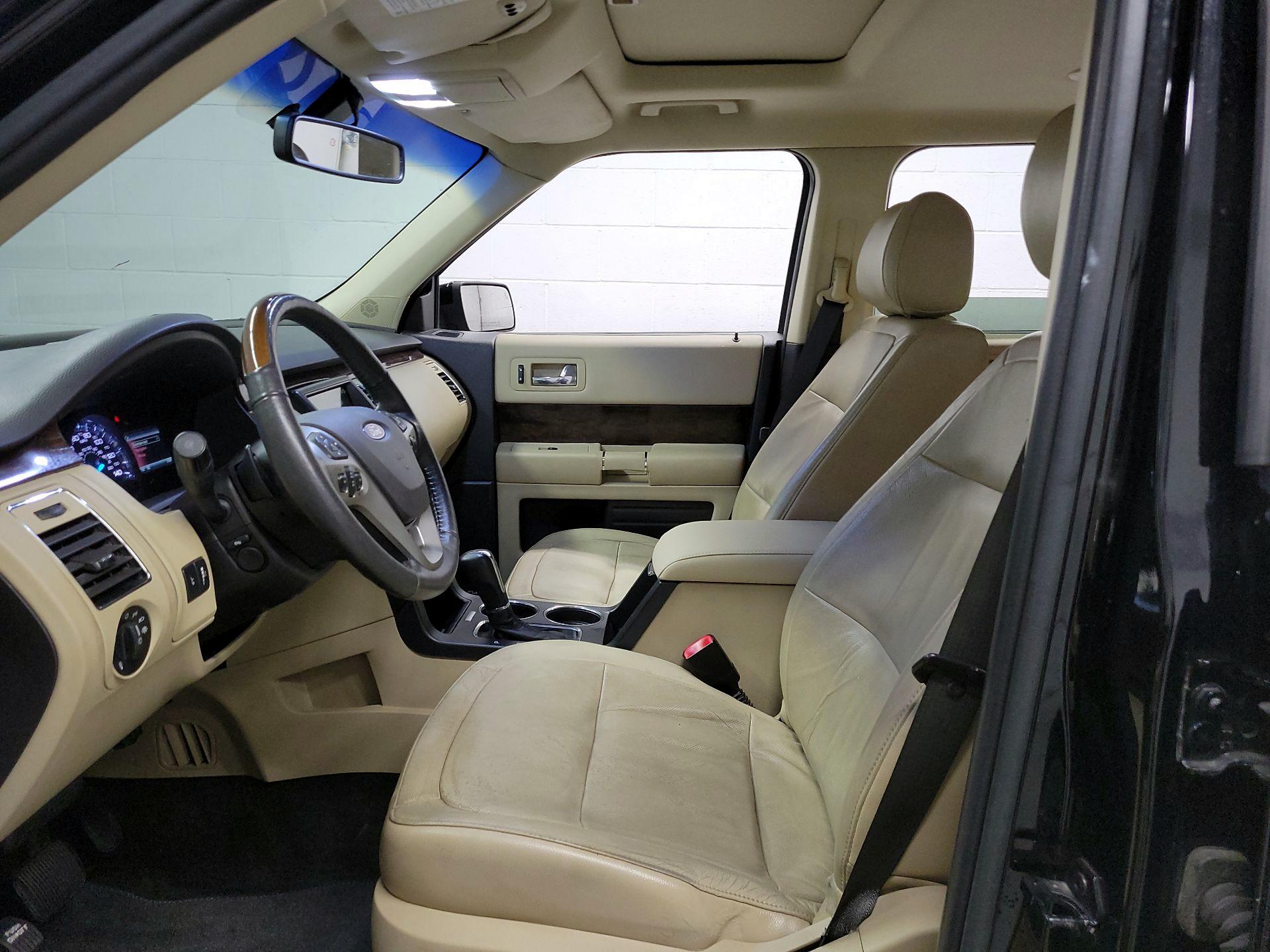 Thumbnail: 2016 Ford Flex - 11