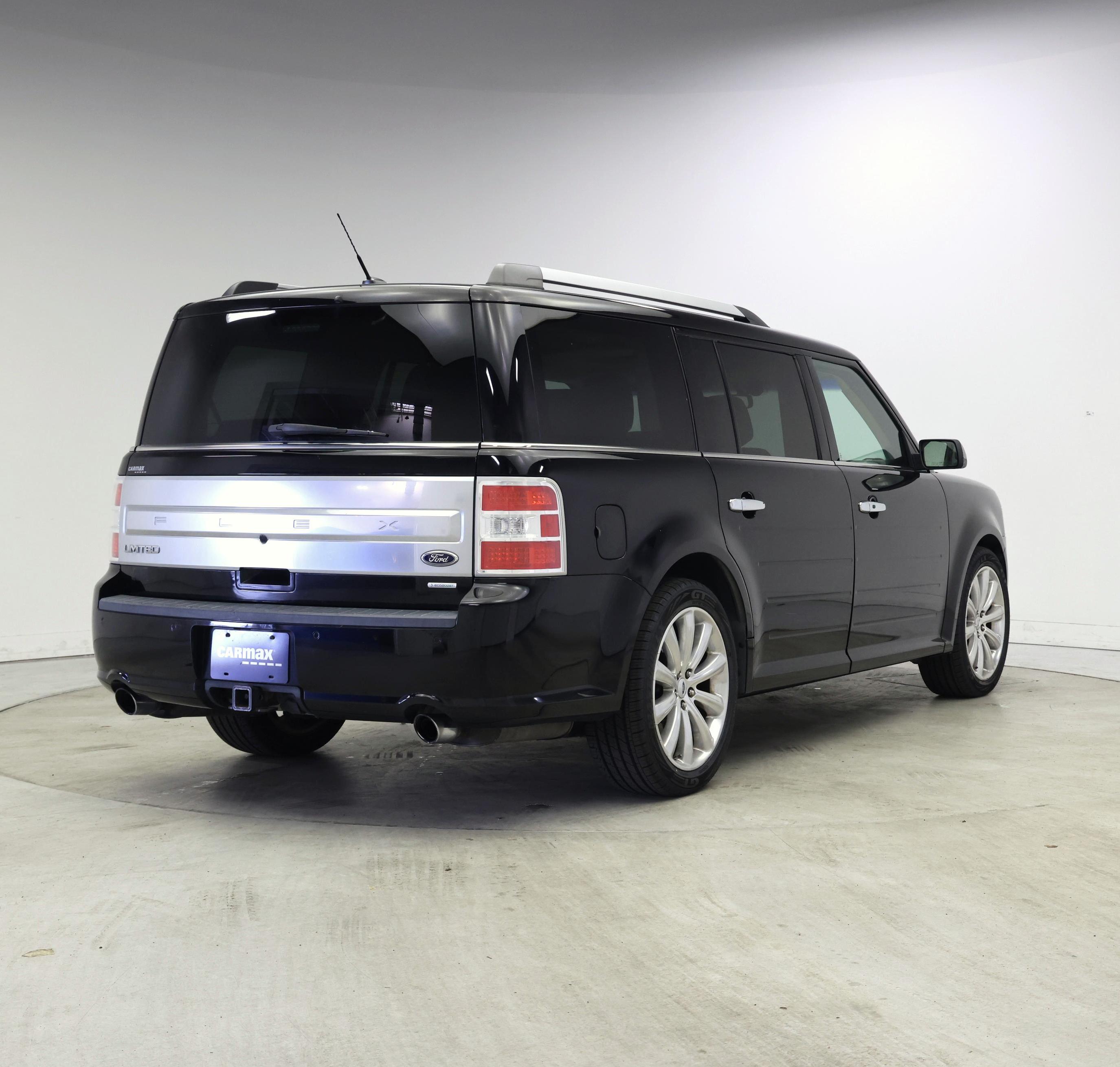 Thumbnail: 2016 Ford Flex - 8