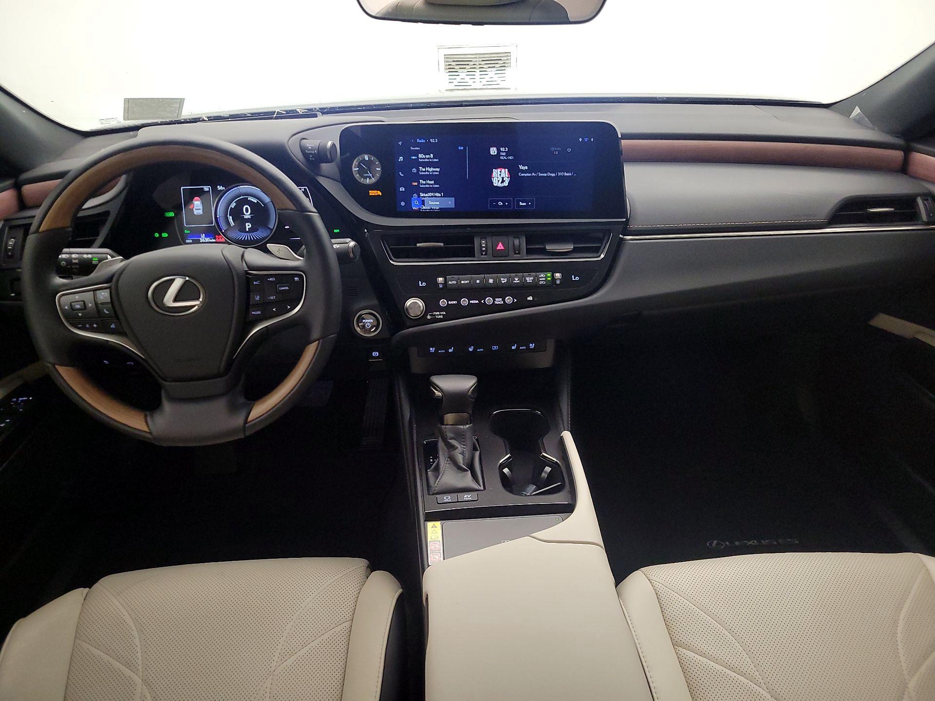 Thumbnail: 2025 Lexus ES - 9