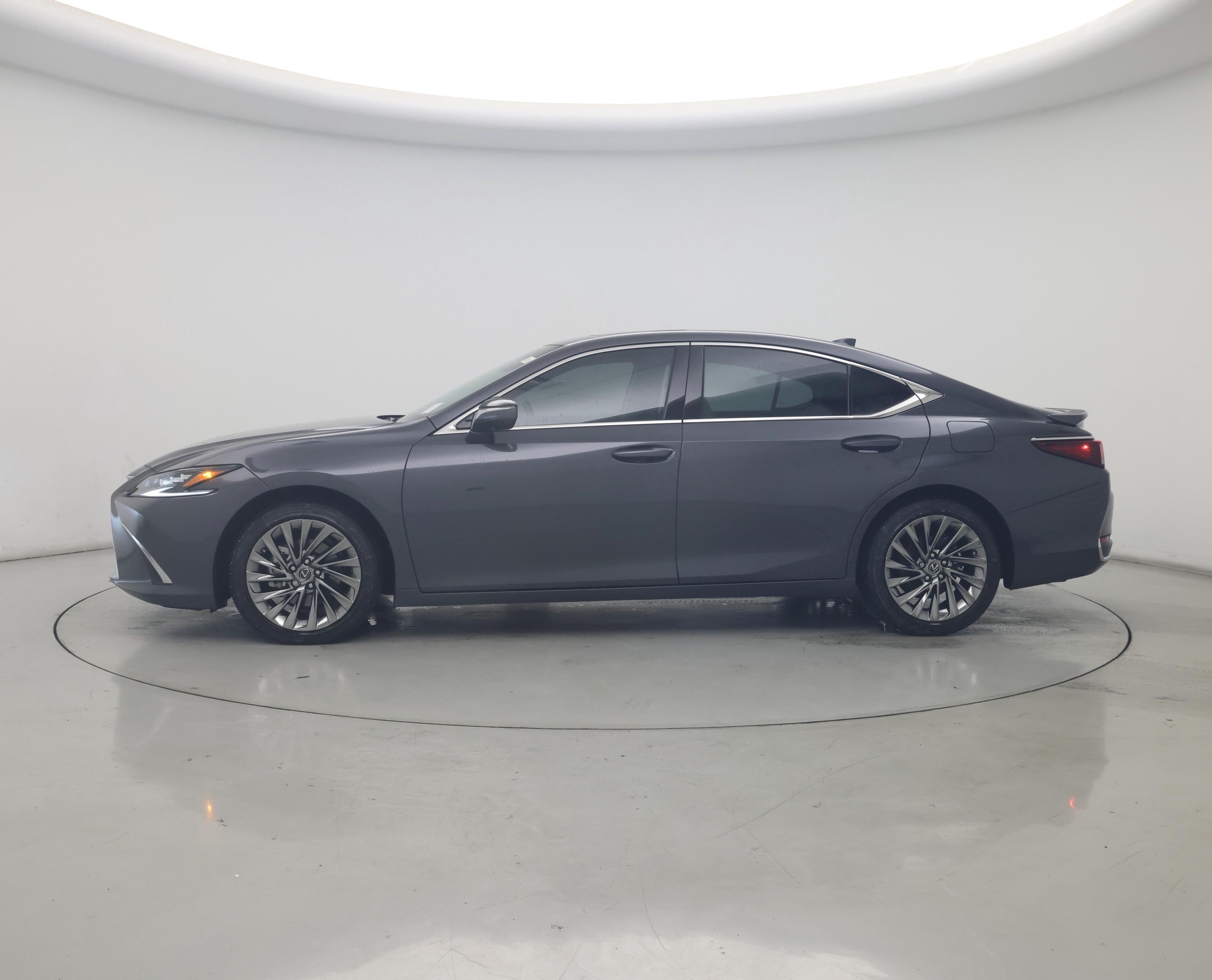 Thumbnail: 2025 Lexus ES - 3