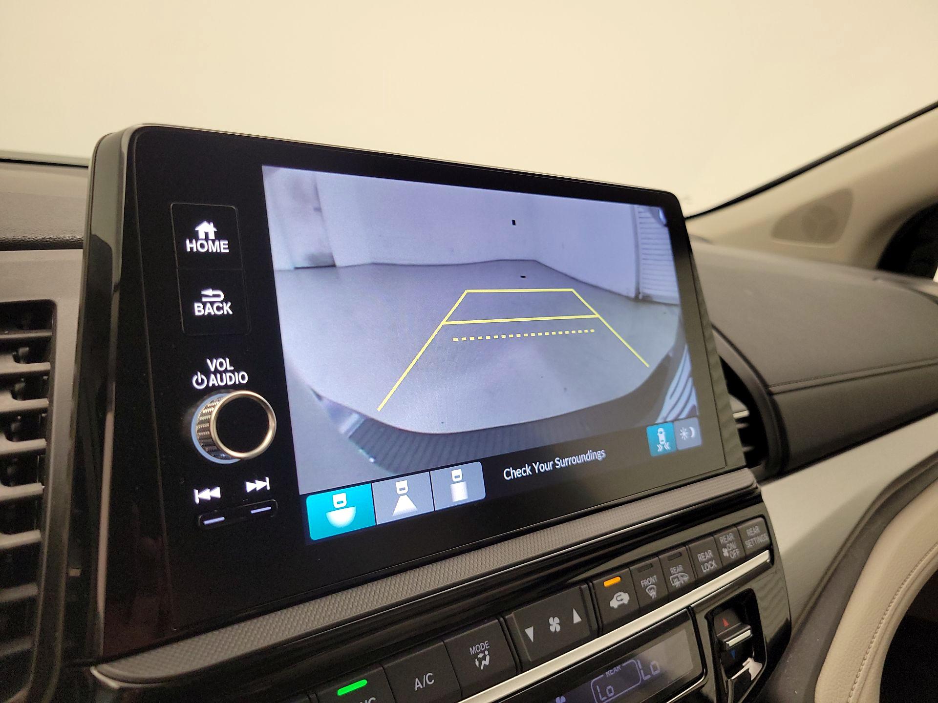 Thumbnail: 2025 Honda Odyssey - 14