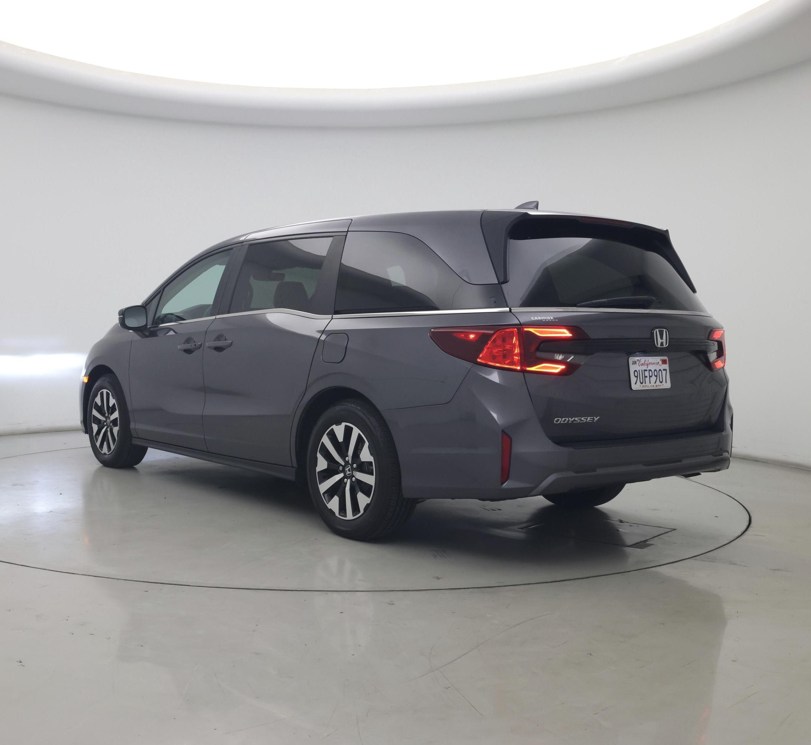 Thumbnail: 2025 Honda Odyssey - 2