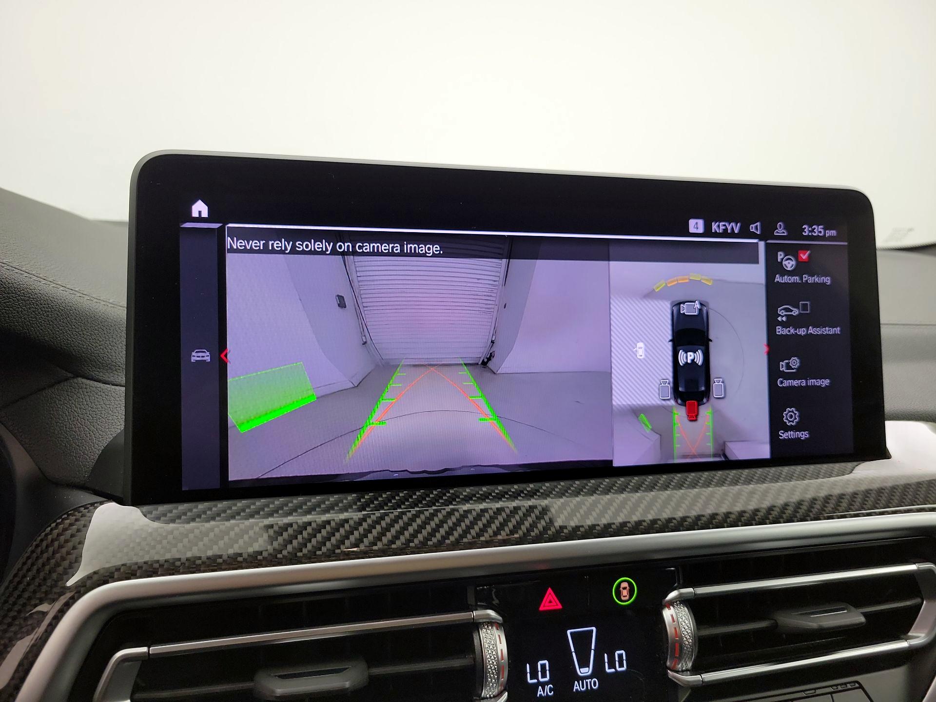 Thumbnail: 2022 BMW X4 - 15