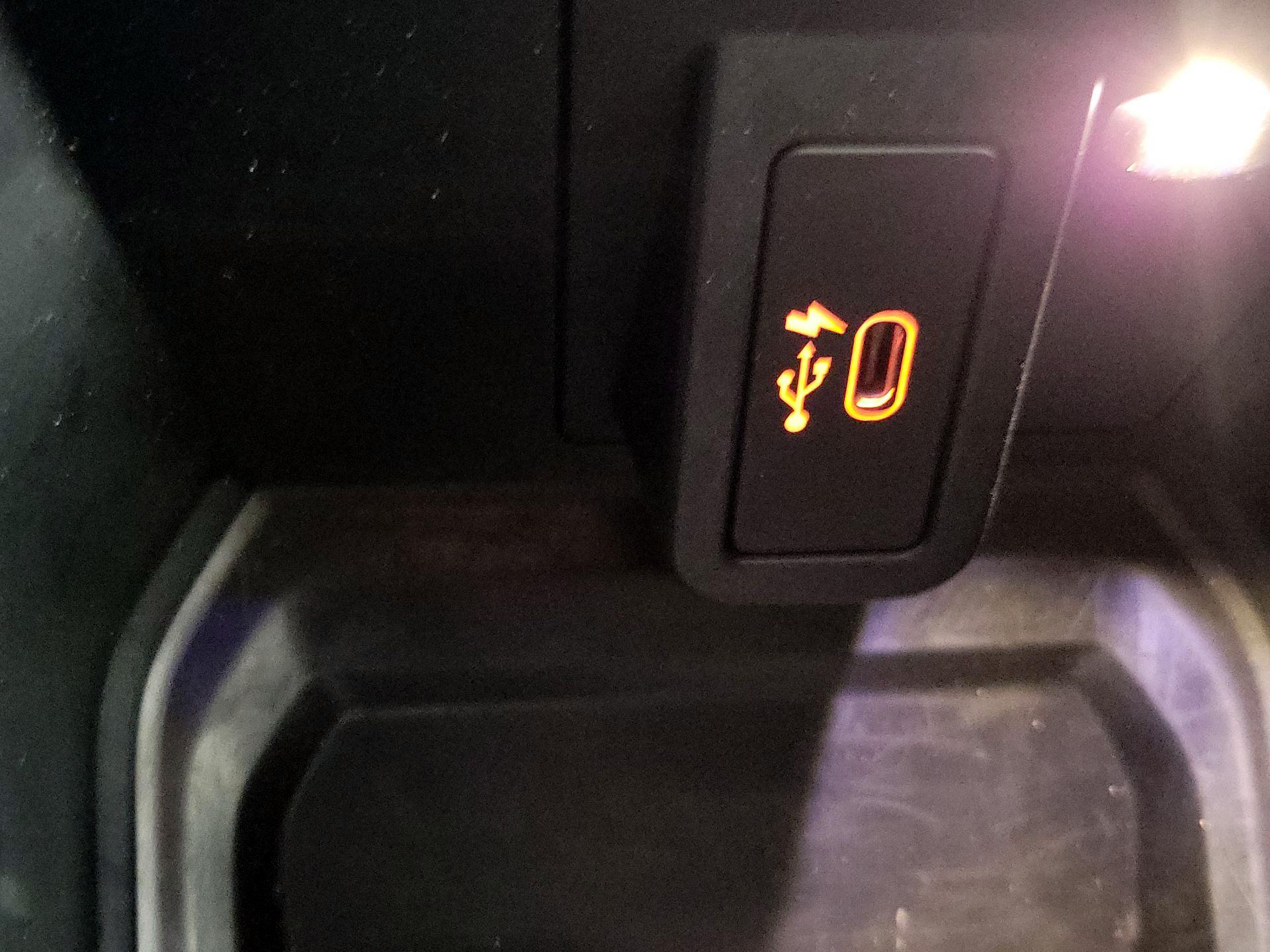 Thumbnail: 2022 BMW X4 - 19