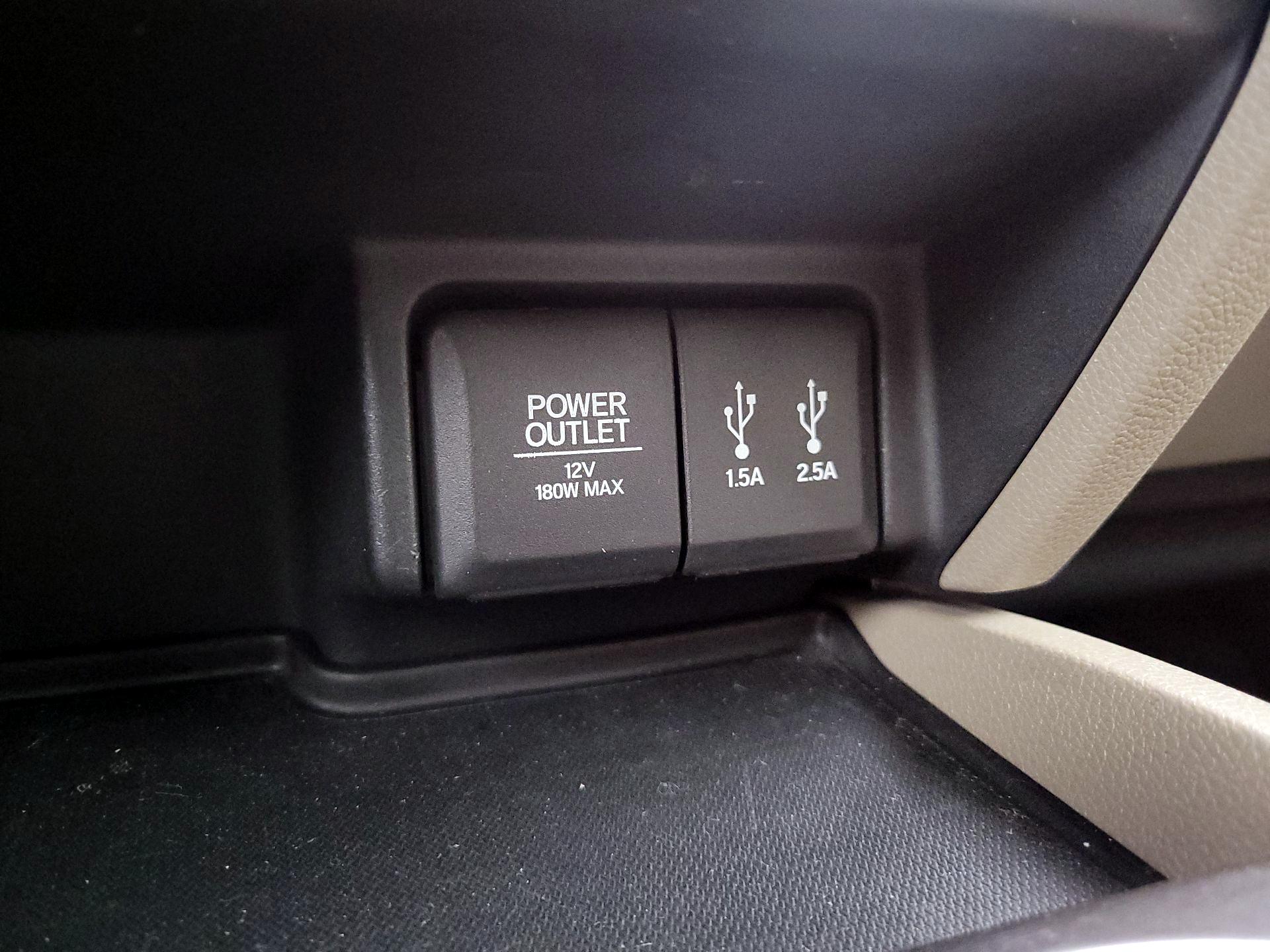 Thumbnail: 2016 Honda Pilot - 18