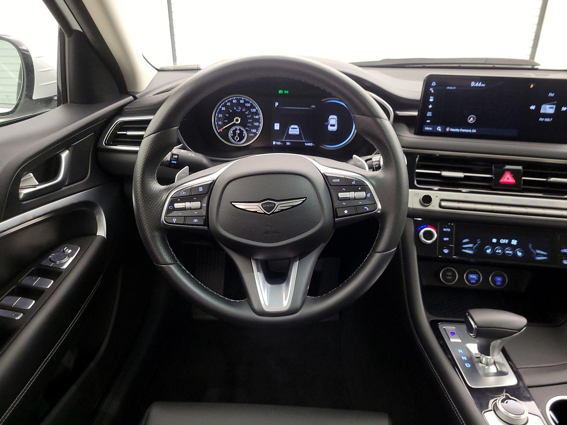 Thumbnail: 2025 Genesis G70 - 10