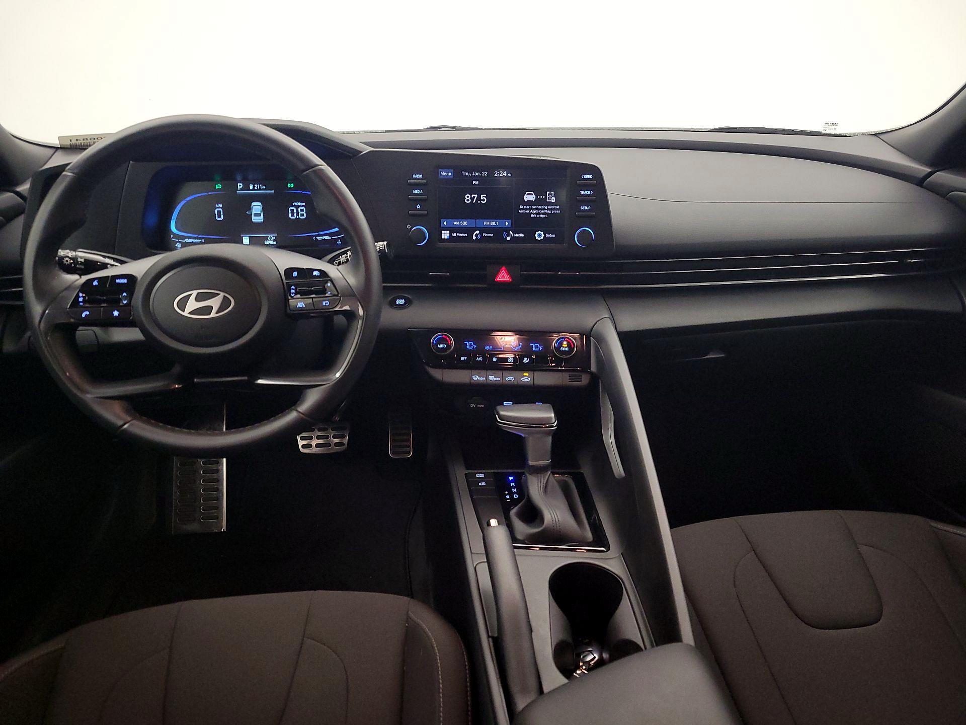 Thumbnail: 2025 Hyundai Elantra - 9