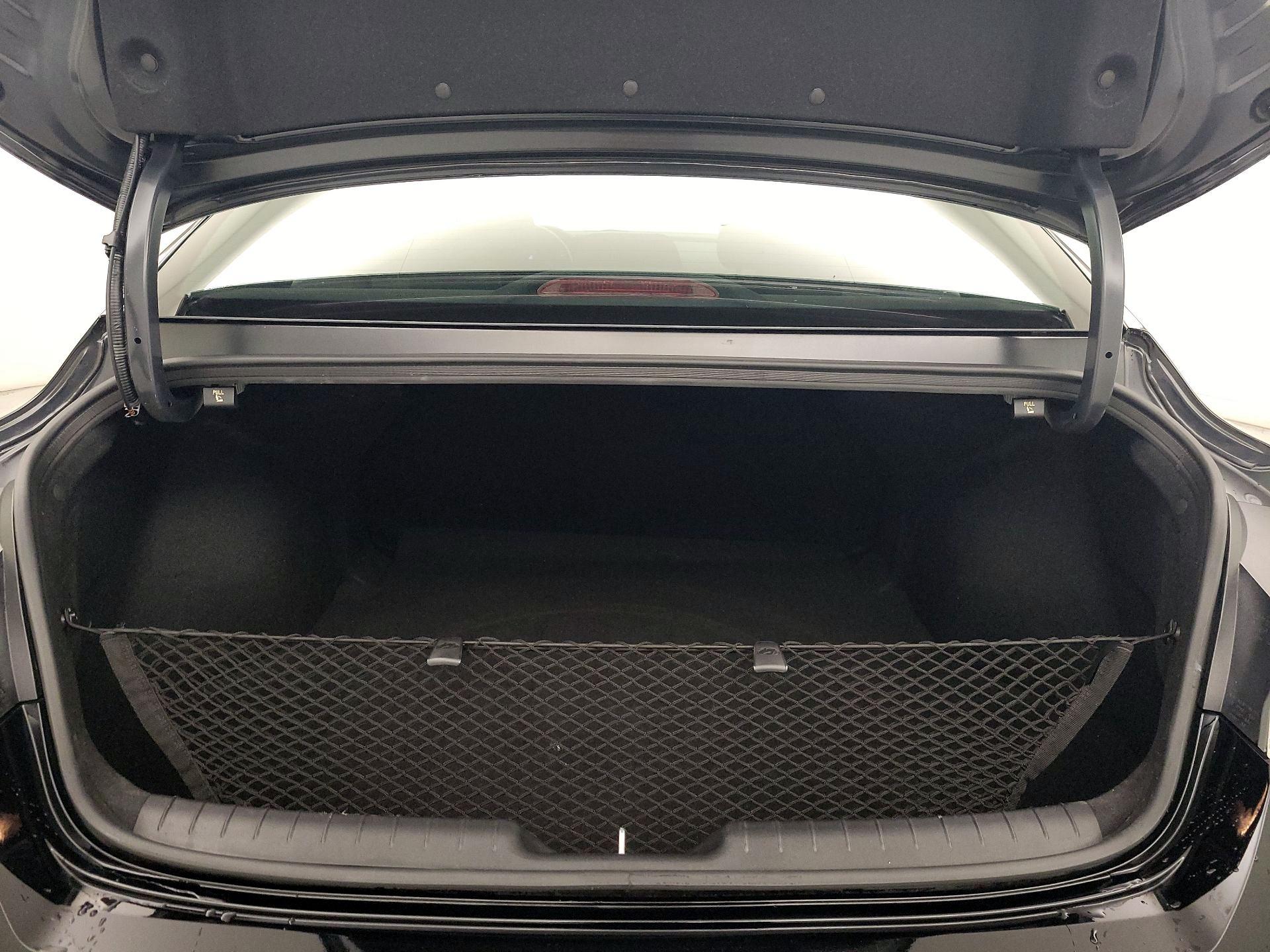 Thumbnail: 2025 Hyundai Elantra - 20