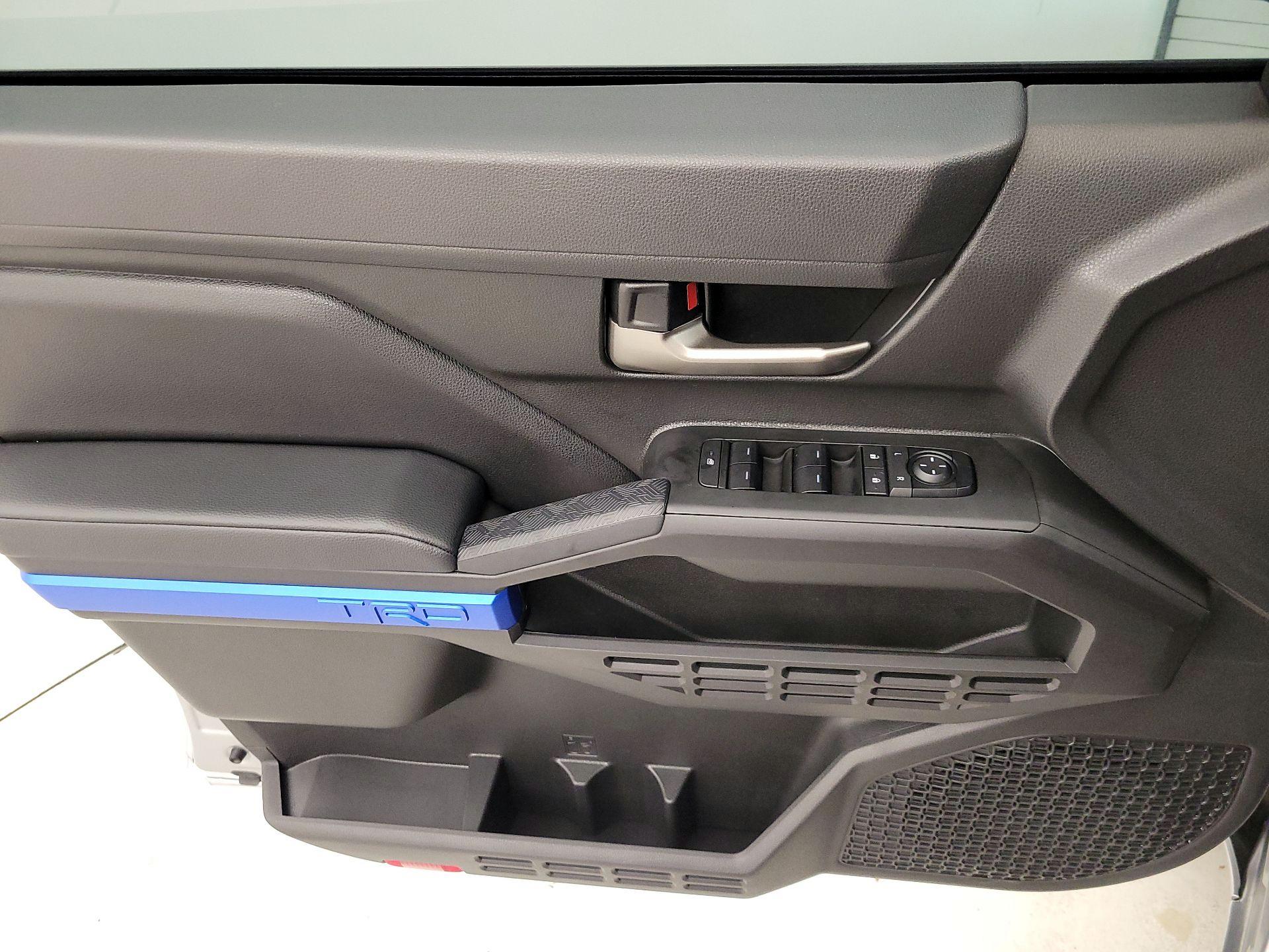 Thumbnail: 2025 Toyota Tacoma - 12