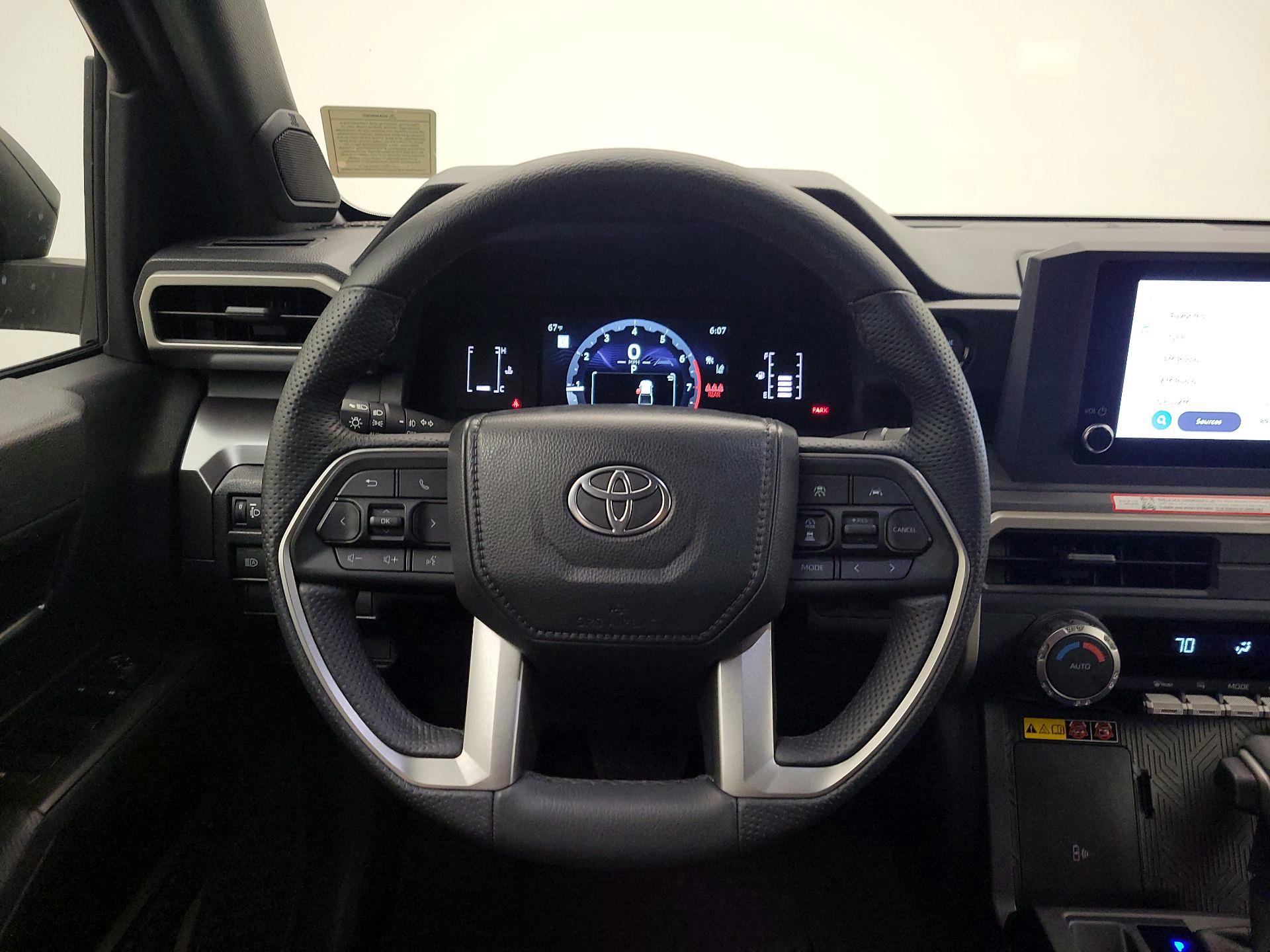 Thumbnail: 2025 Toyota Tacoma - 10