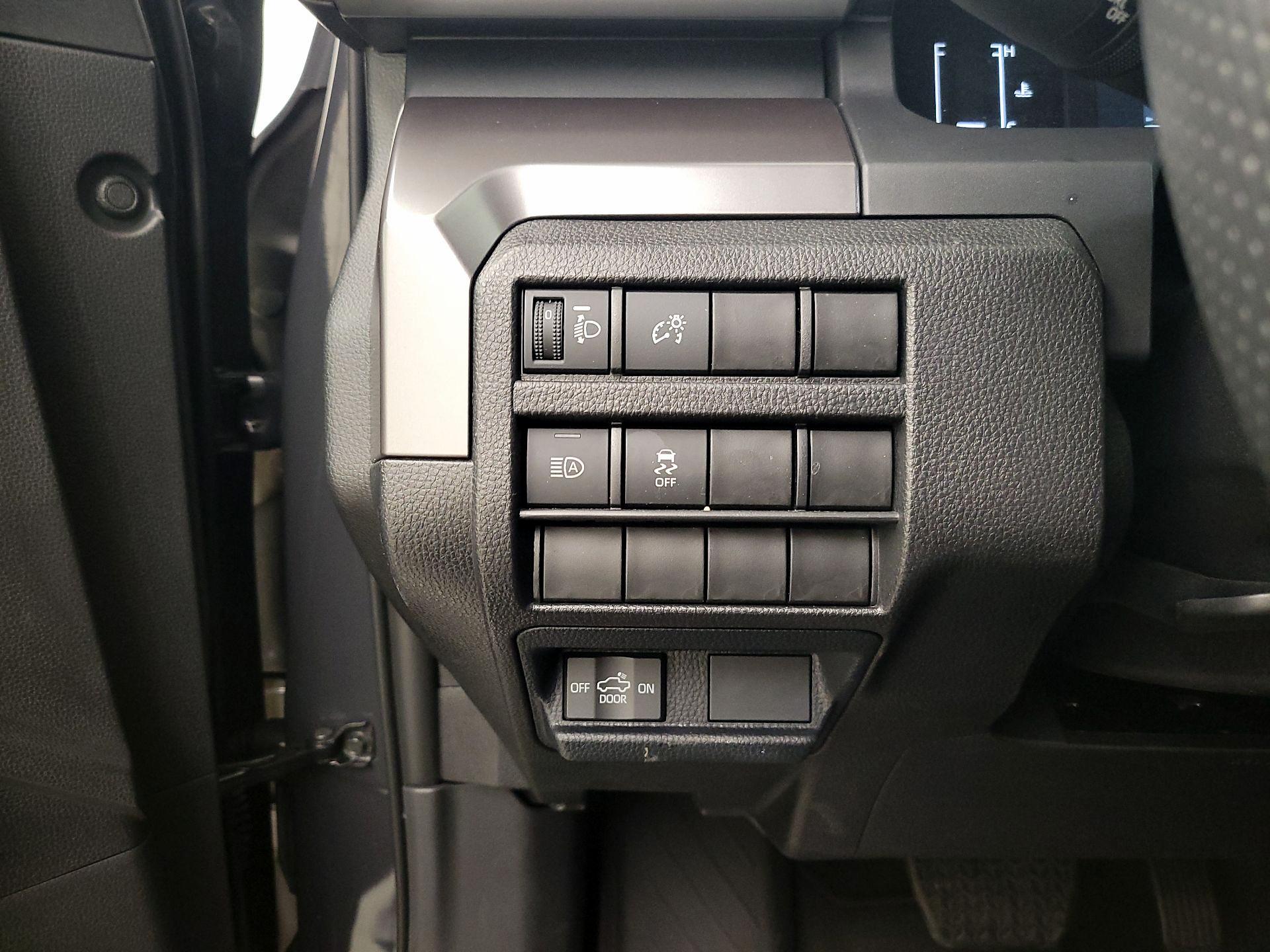 Thumbnail: 2025 Toyota Tacoma - 13