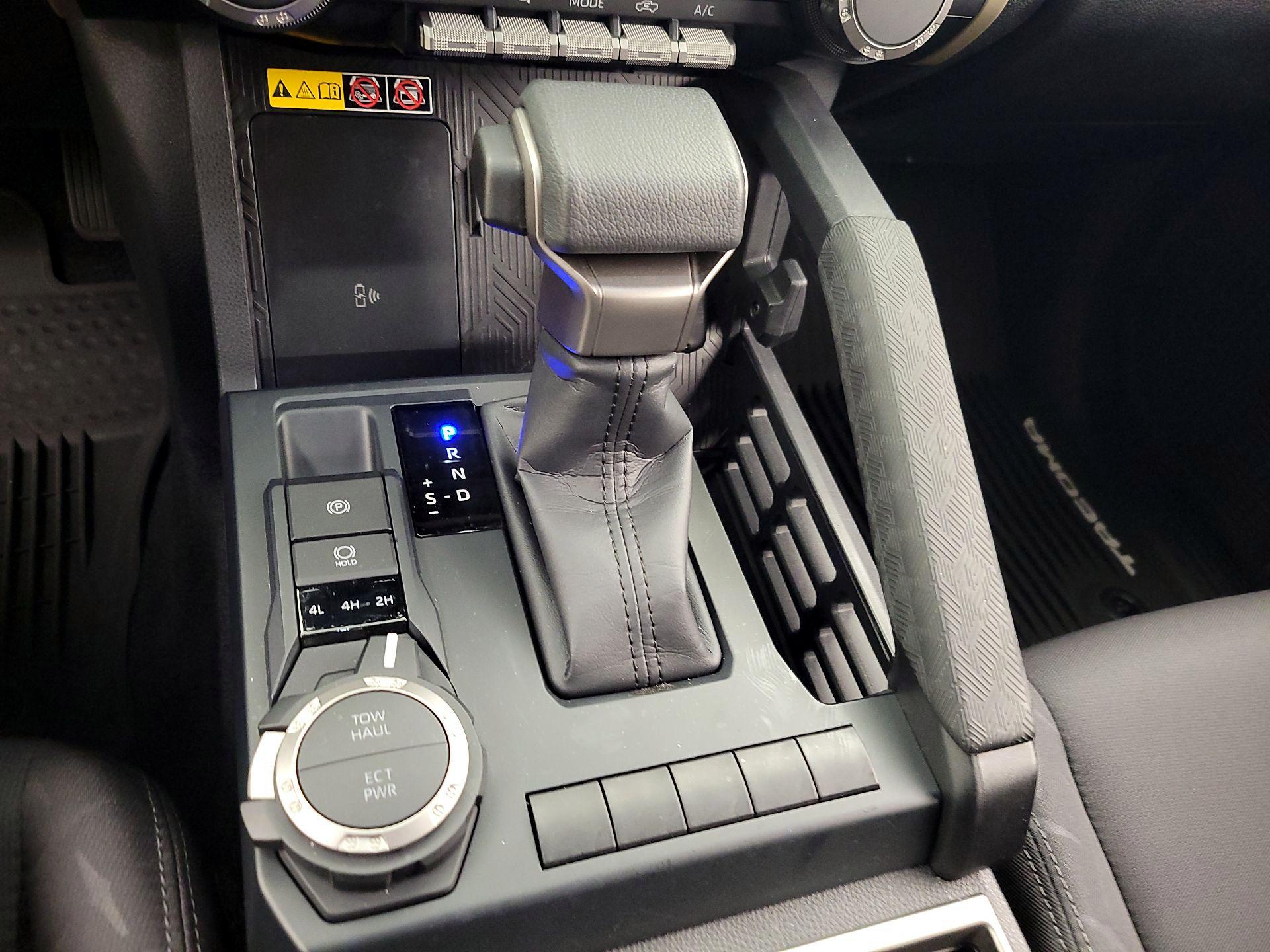 Thumbnail: 2025 Toyota Tacoma - 17