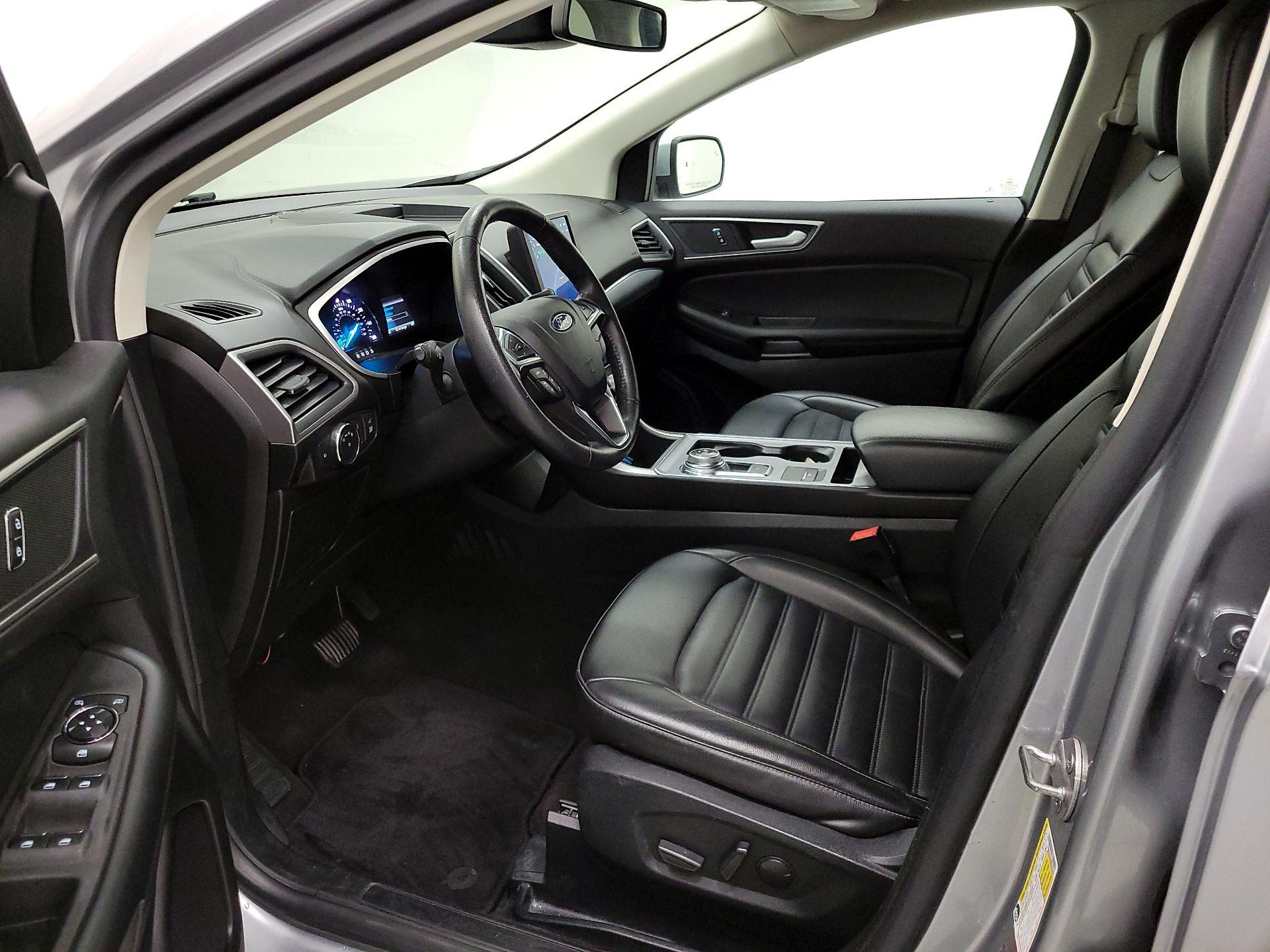 Thumbnail: 2021 Ford Edge - 11