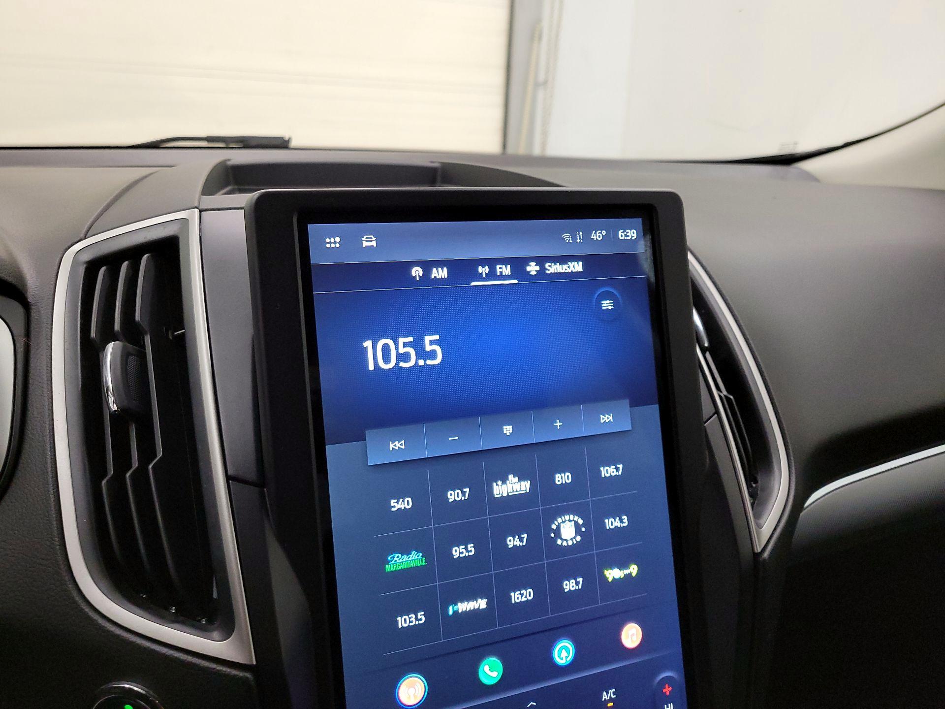 Thumbnail: 2021 Ford Edge - 16