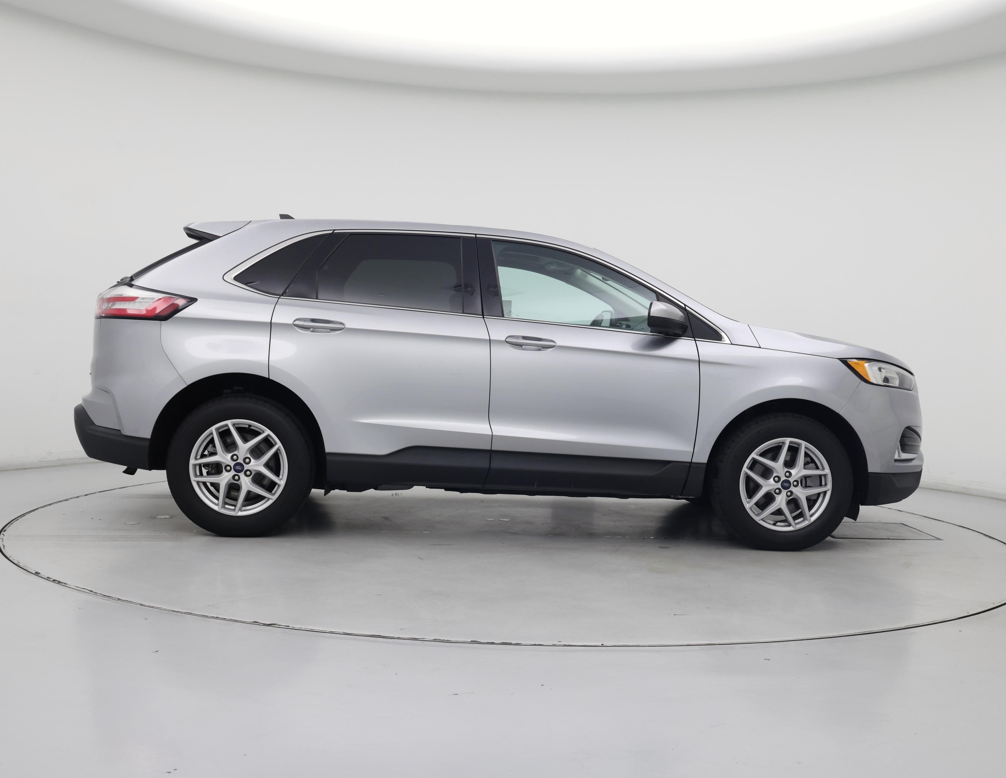 Thumbnail: 2021 Ford Edge - 7