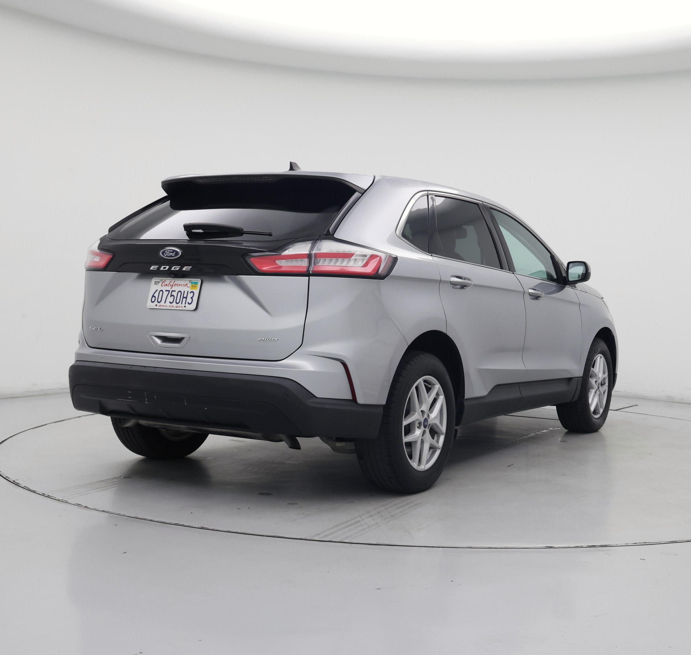 Thumbnail: 2021 Ford Edge - 8