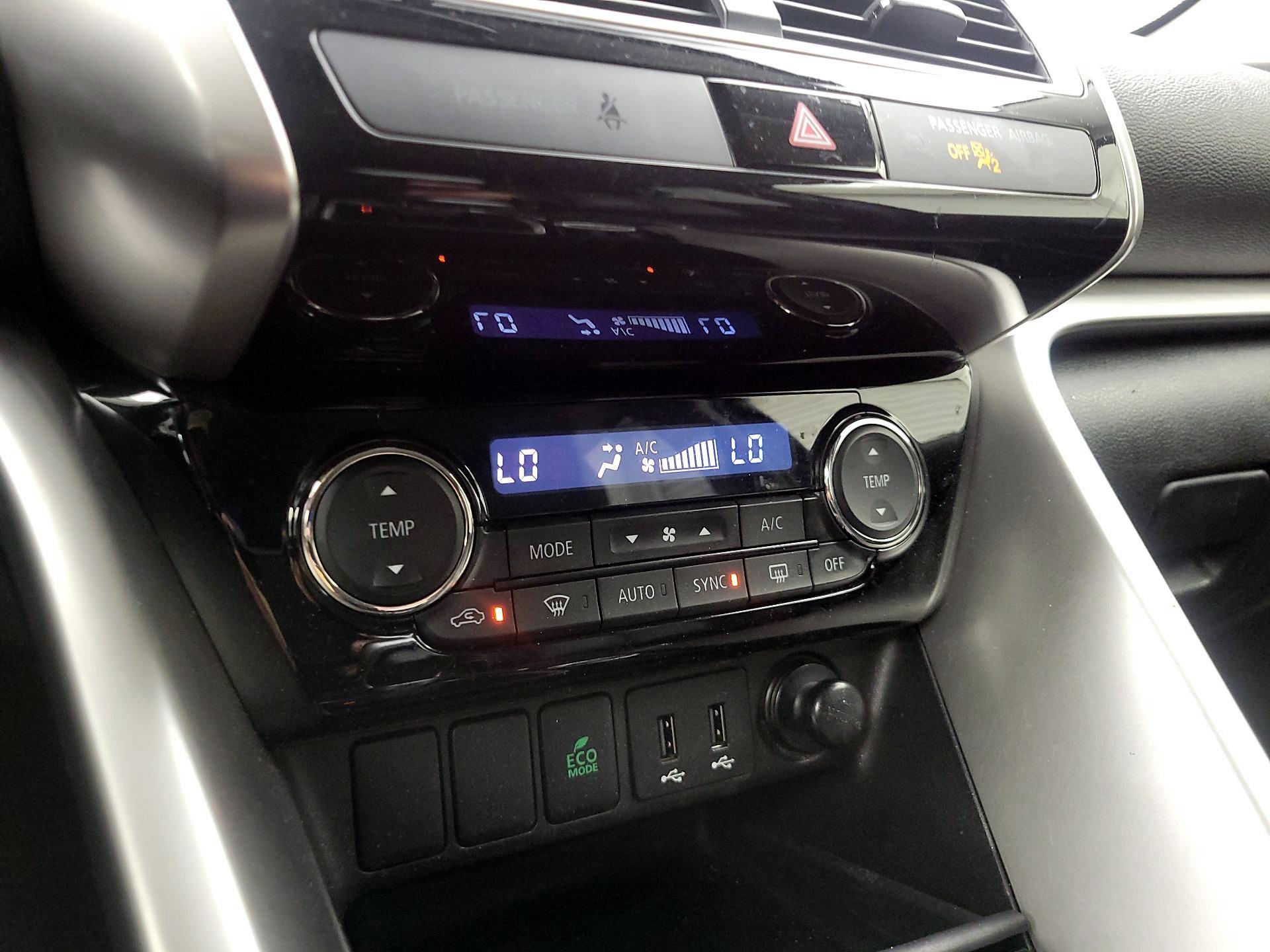 Thumbnail: 2018 Mitsubishi Eclipse Cross - 16