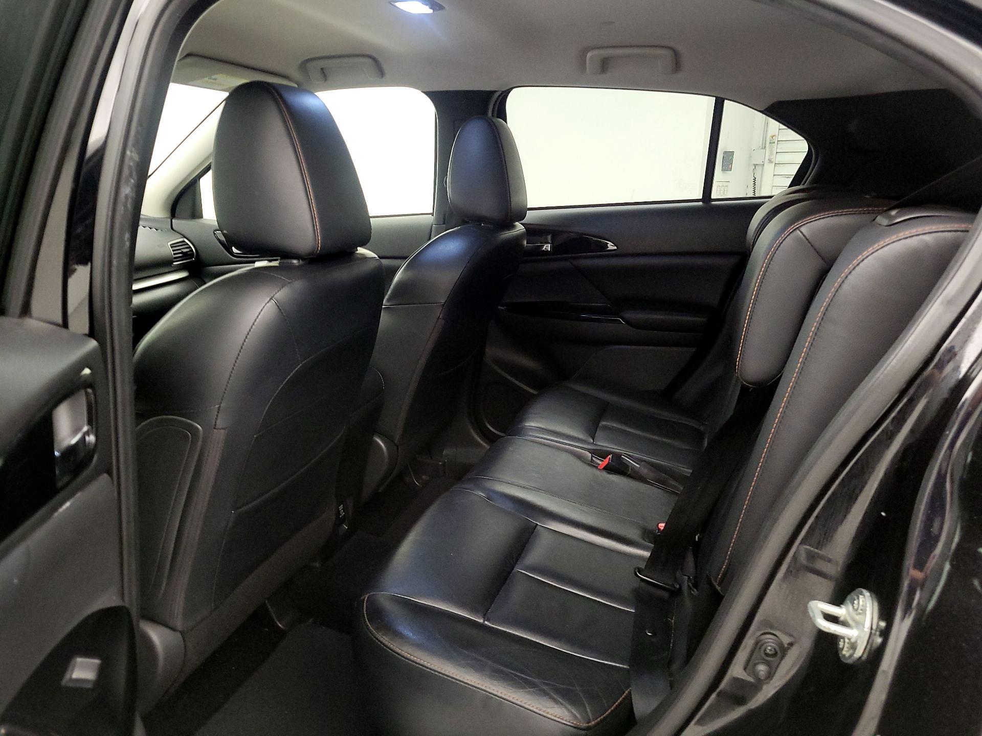 Thumbnail: 2018 Mitsubishi Eclipse Cross - 19