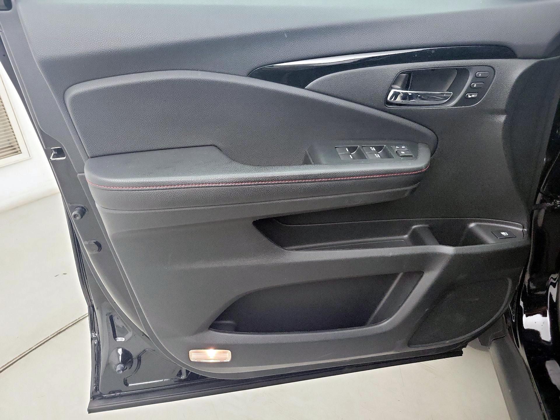 Thumbnail: 2023 Honda Ridgeline - 12