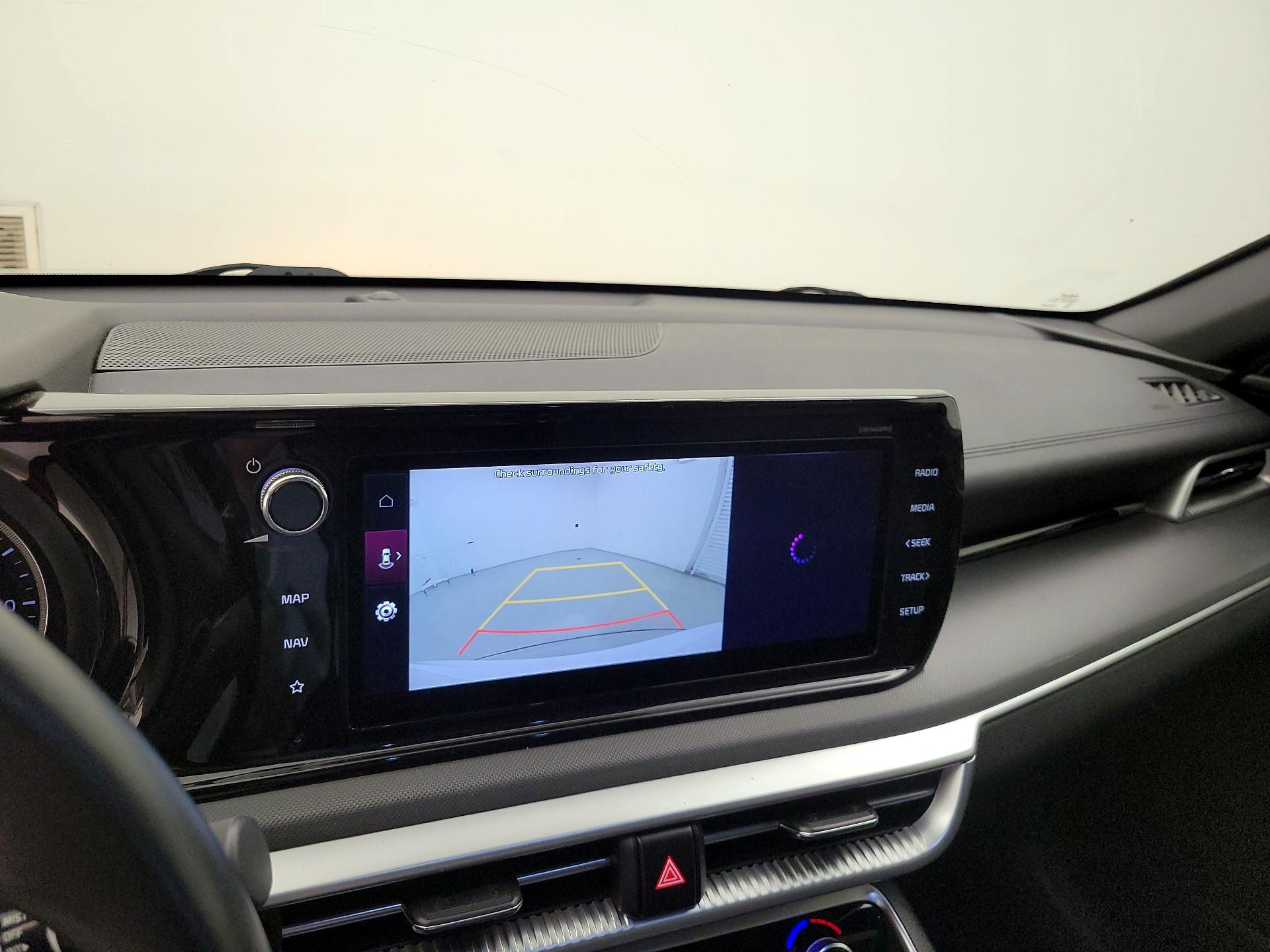 Thumbnail: 2022 Kia K5 - 15